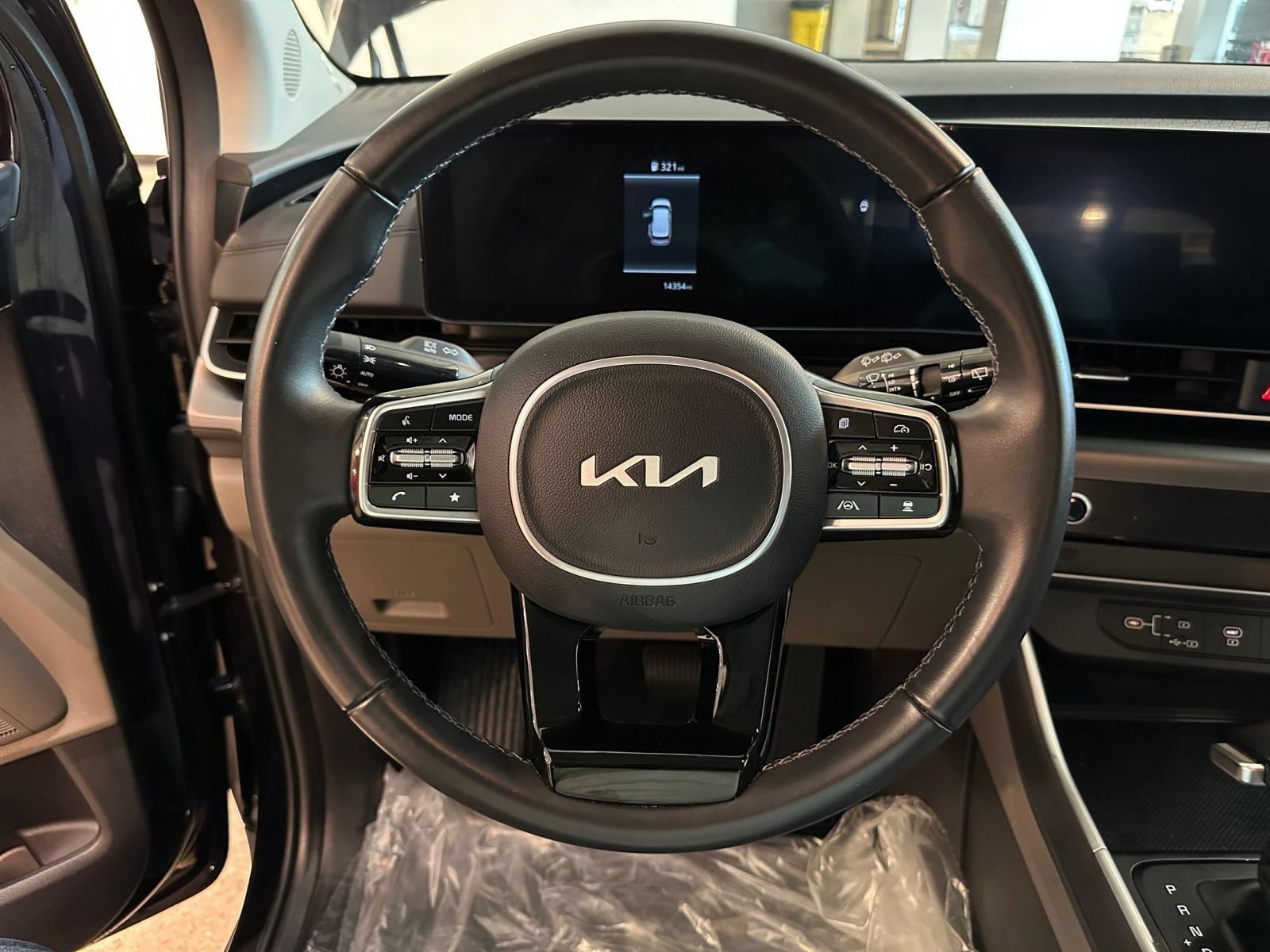 Thumbnail: 2026 Kia Carnival - 28
