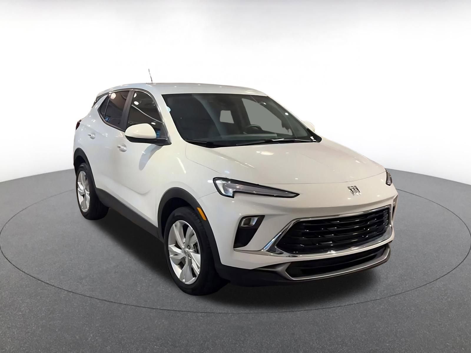 Thumbnail: 2025 Buick Encore GX - 3