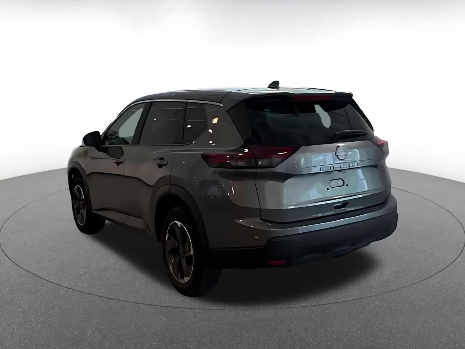 Thumbnail: 2025 Nissan Rogue - 8