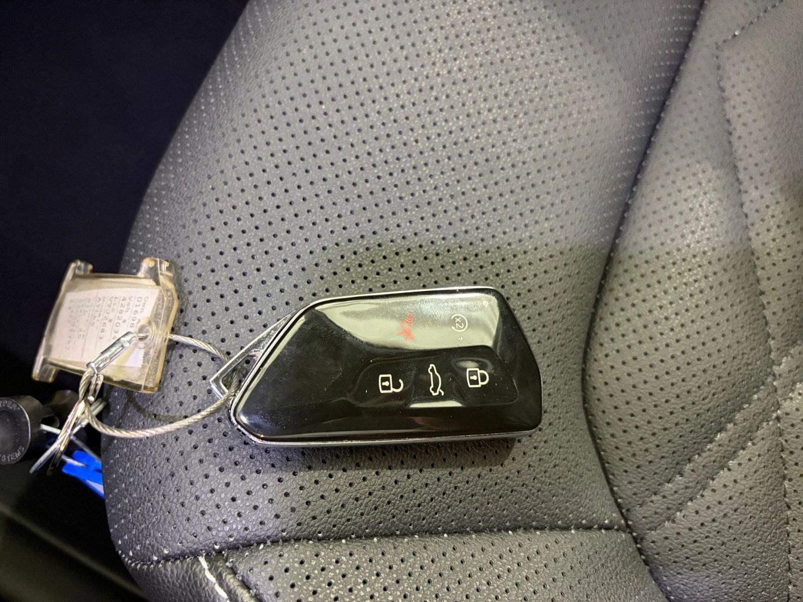 Thumbnail: 2025 Volkswagen Atlas - 22