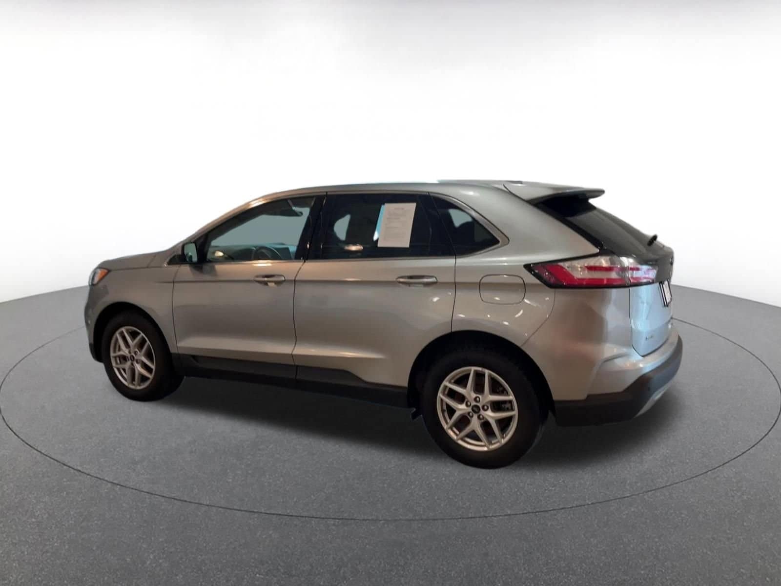 Thumbnail: 2024 Ford Edge - 10