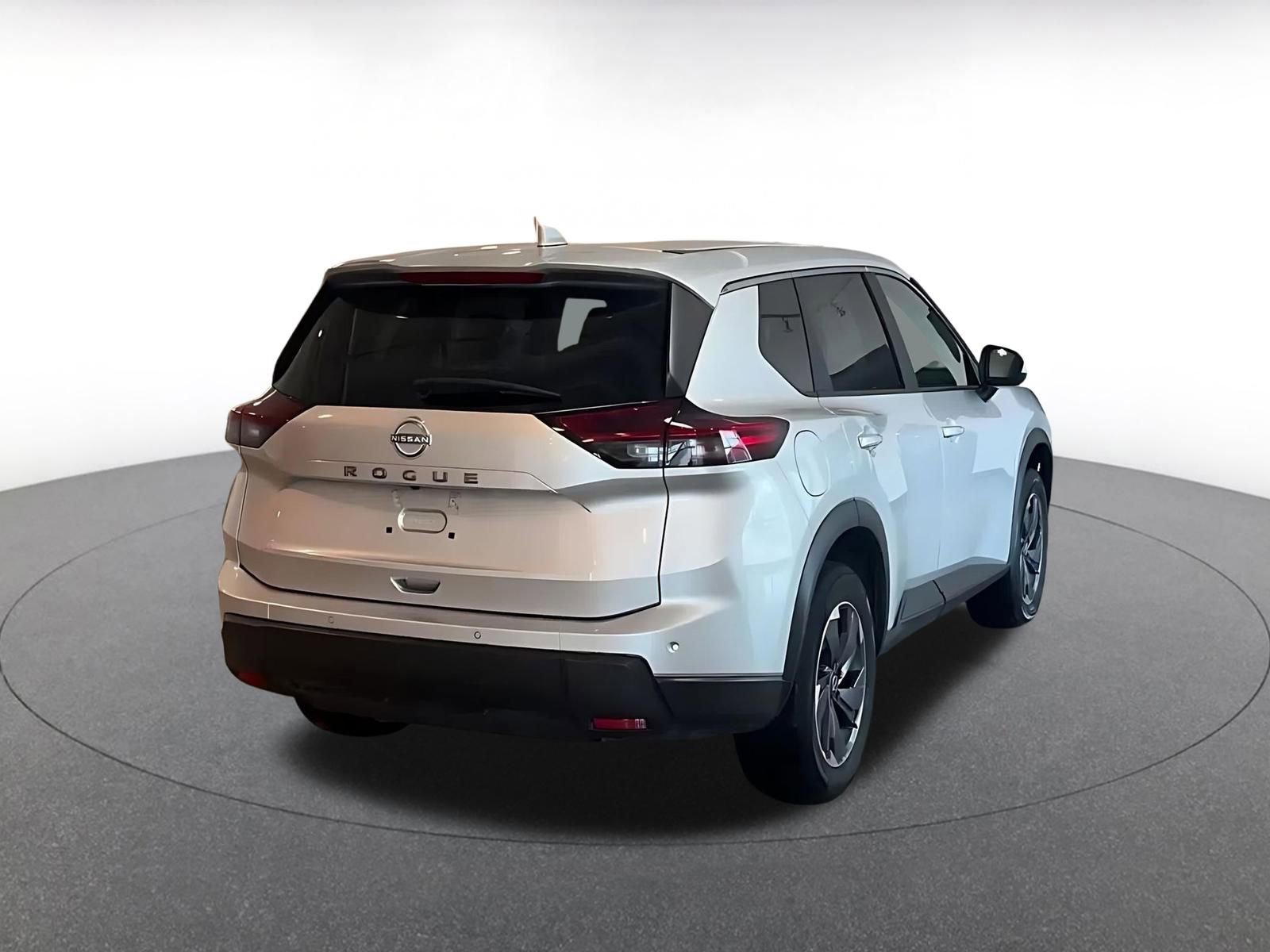 Thumbnail: 2025 Nissan Rogue - 14