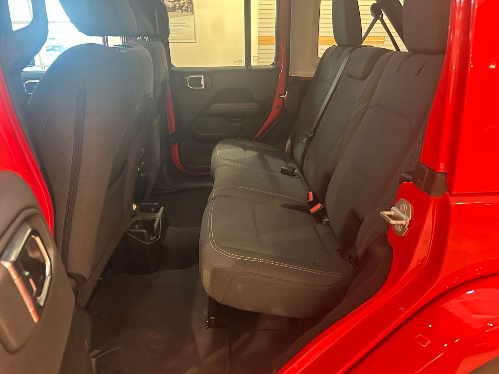 Thumbnail: 2025 Jeep Wrangler - 25