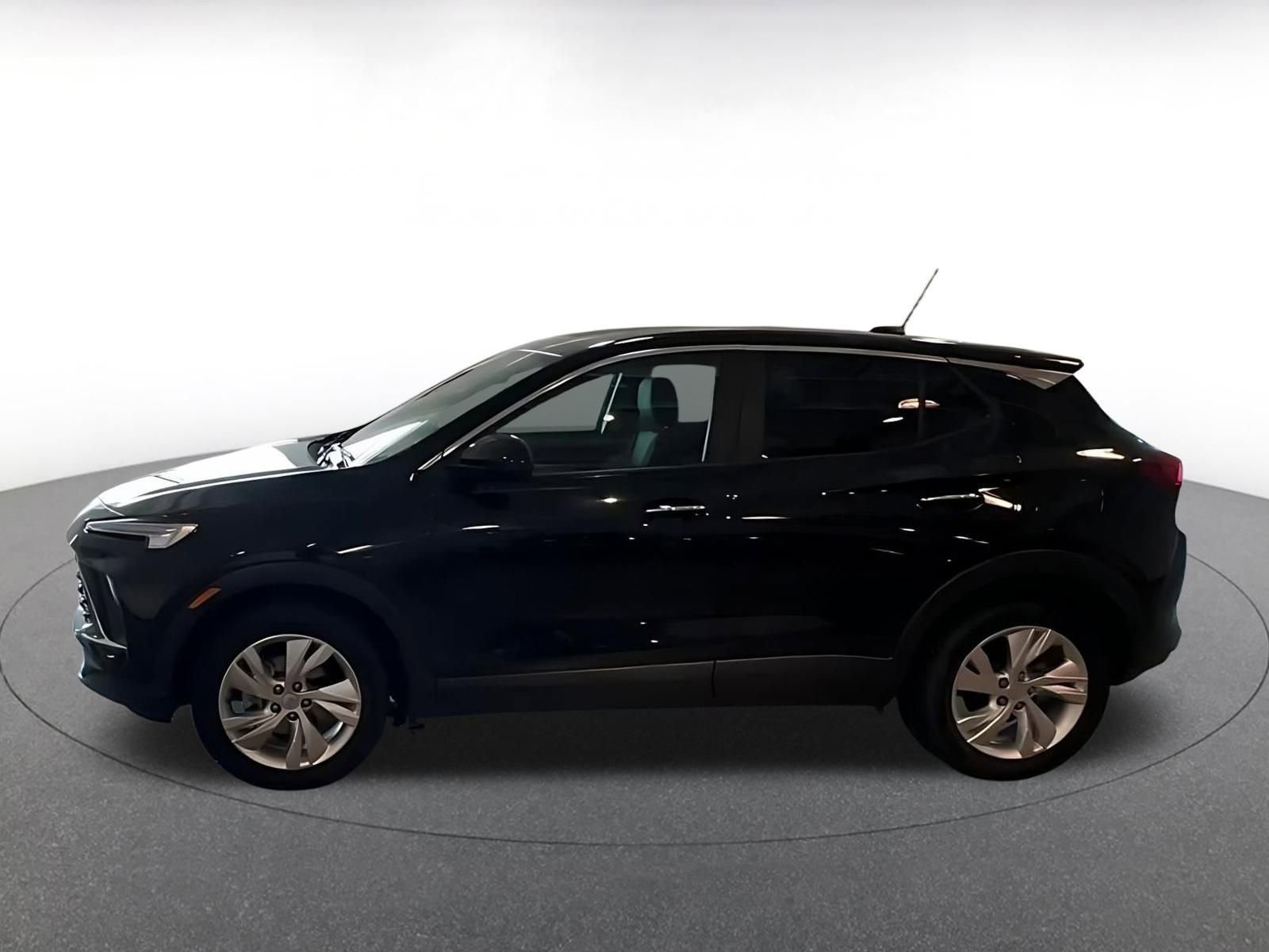 Thumbnail: 2025 Buick Encore GX - 9