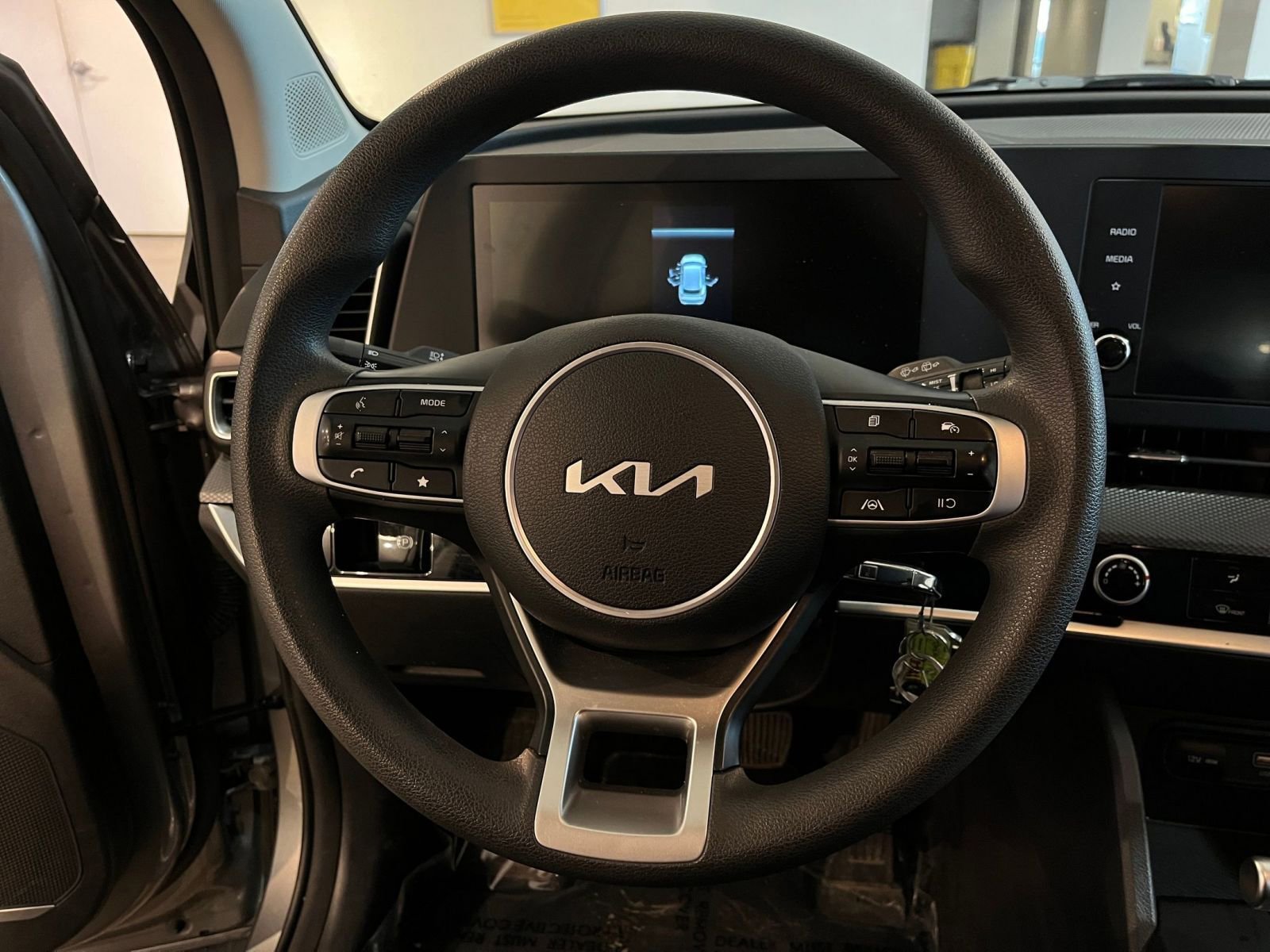 Thumbnail: 2025 Kia Sportage - 28