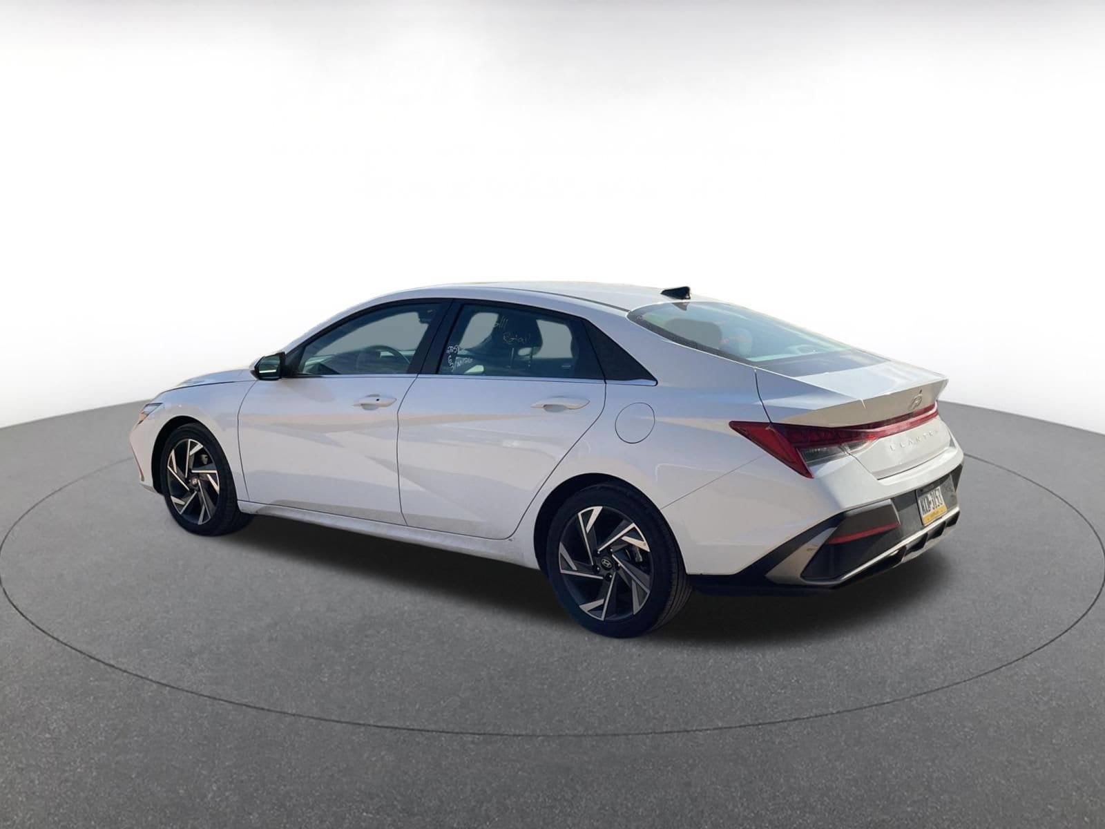 Thumbnail: 2025 Hyundai Elantra - 11