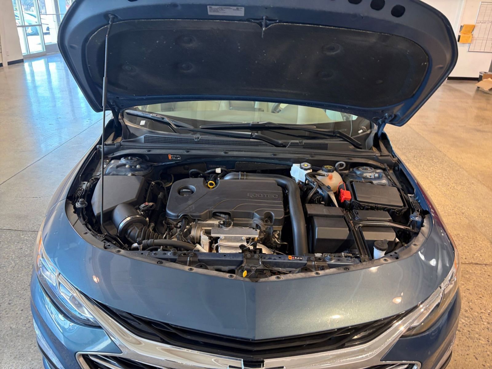 Thumbnail: 2024 Chevrolet Malibu - 32