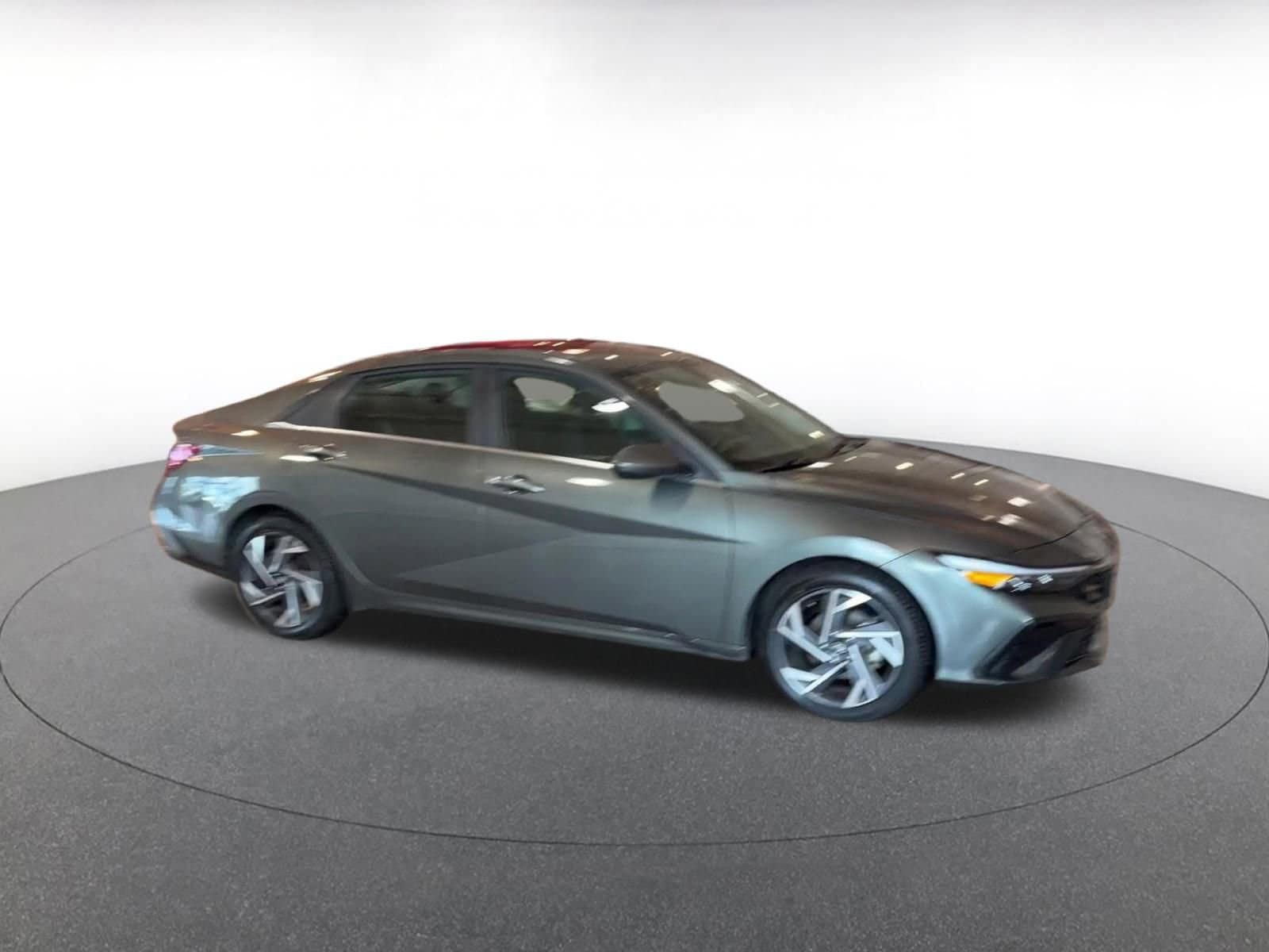 Thumbnail: 2025 Hyundai Elantra - 2