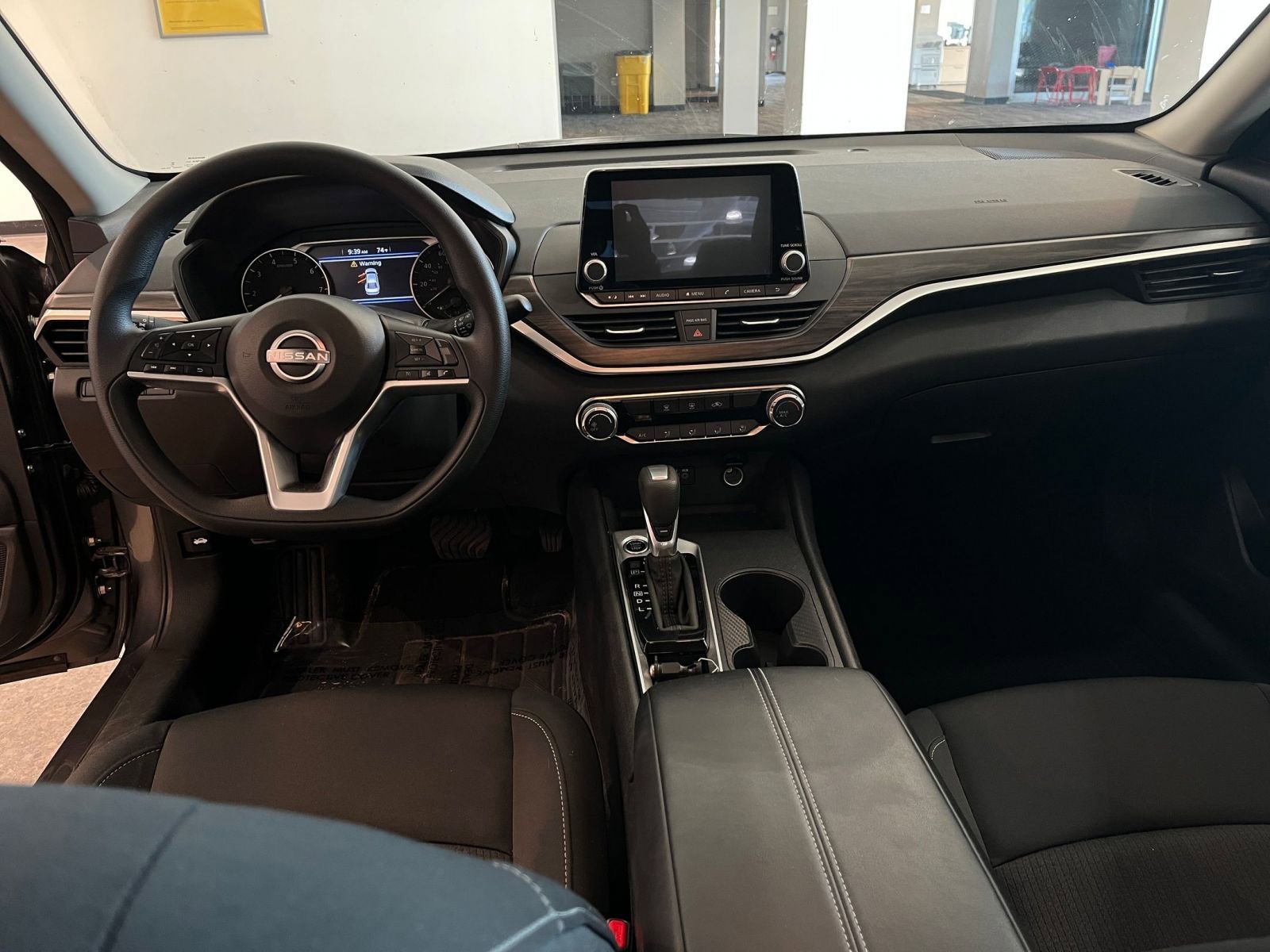 Thumbnail: 2025 Nissan Altima - 33