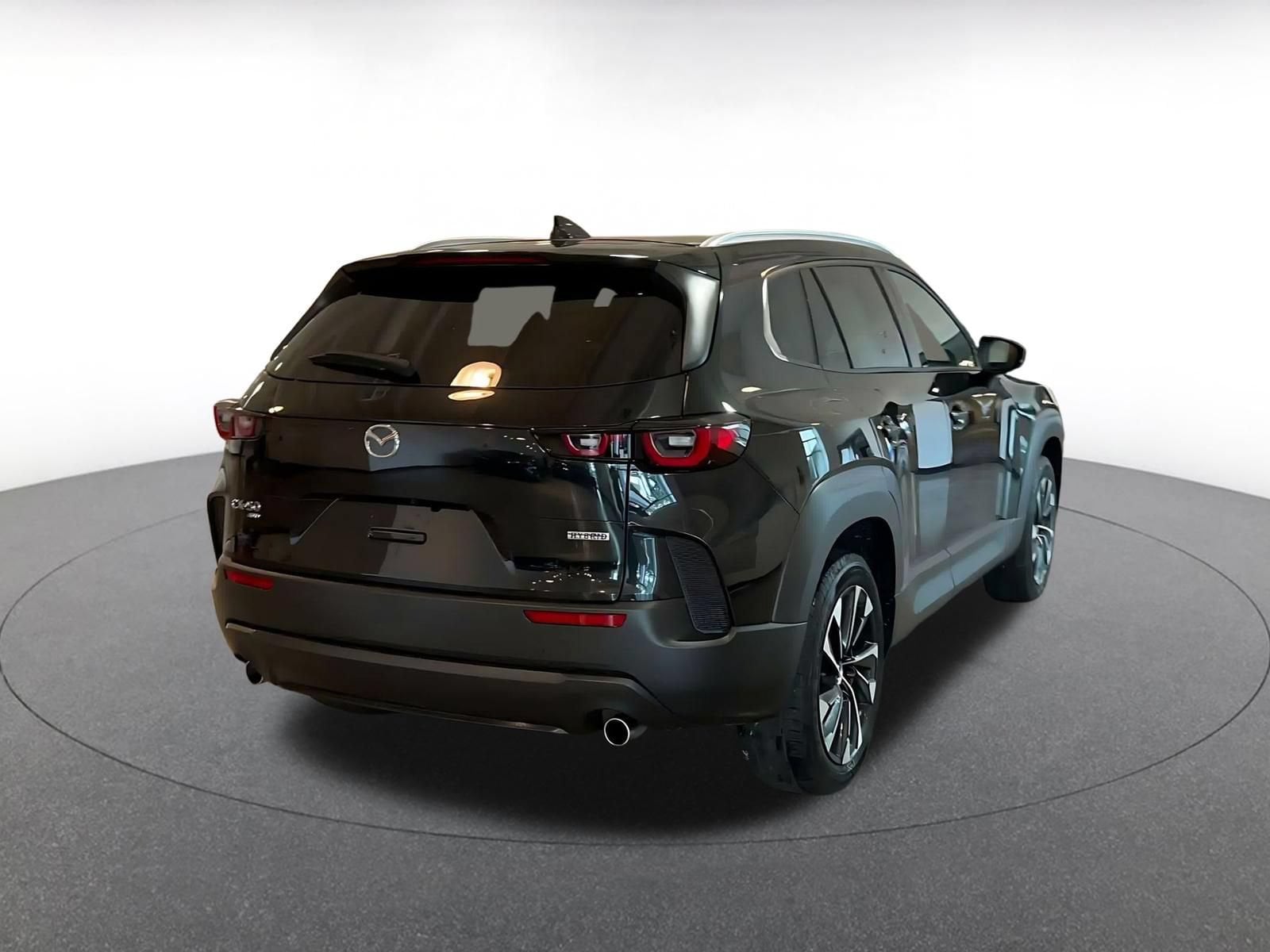 Thumbnail: 2025 Mazda CX-50 - 15