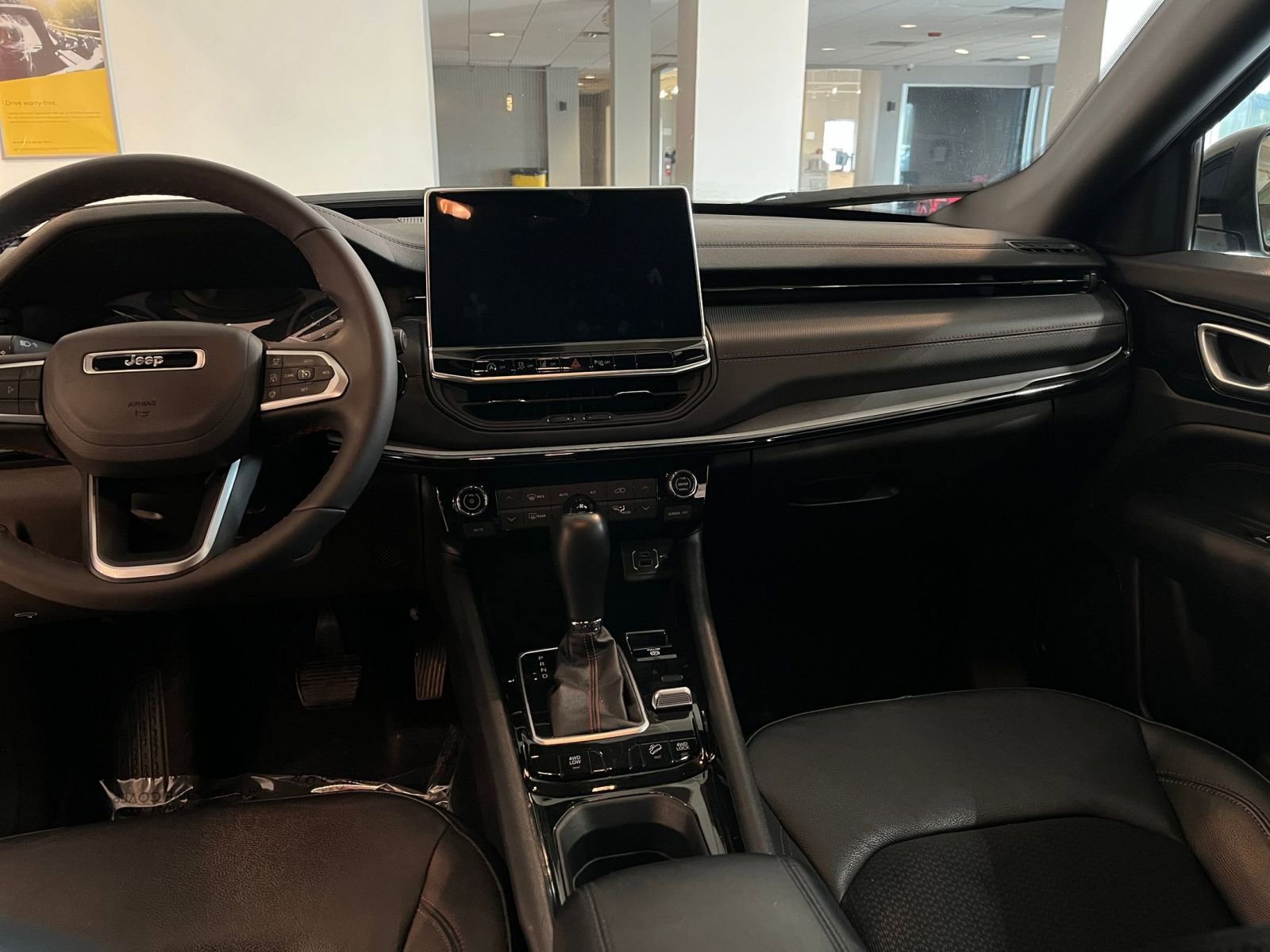 Thumbnail: 2025 Jeep Compass - 35