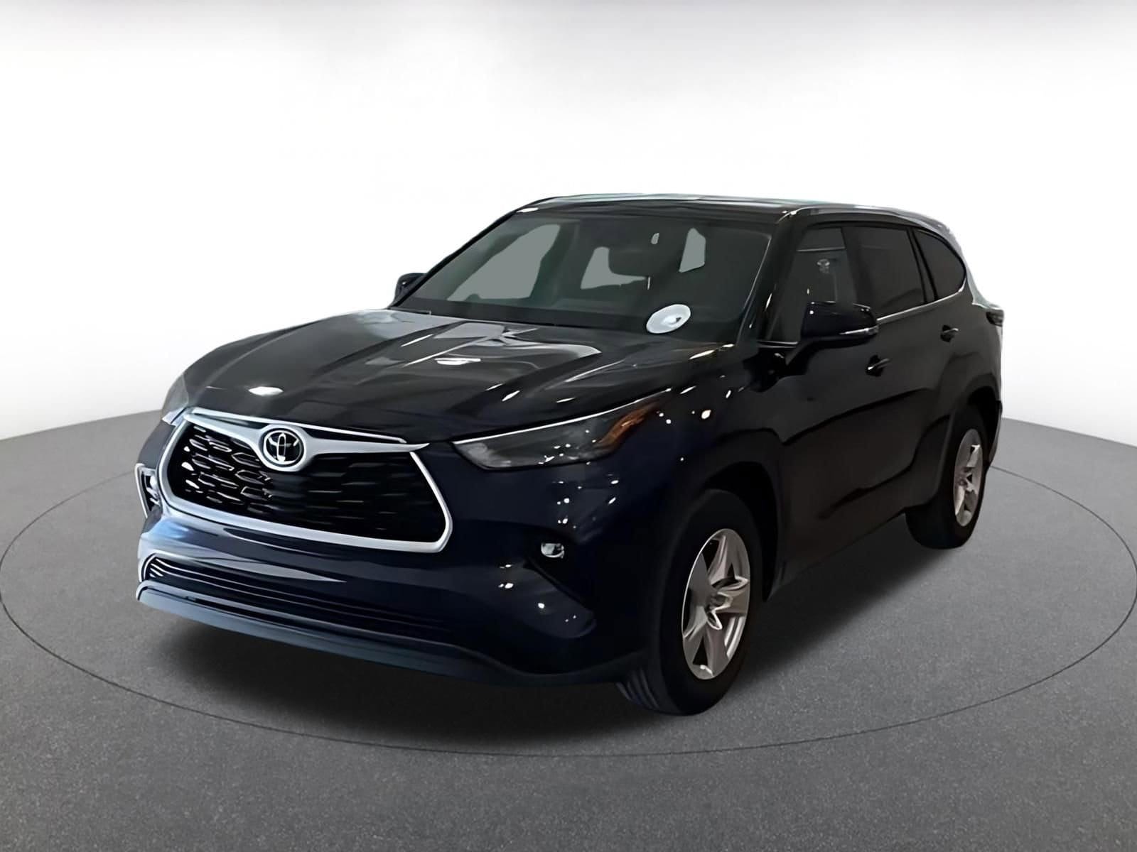 Thumbnail: 2025 Toyota Highlander - 3