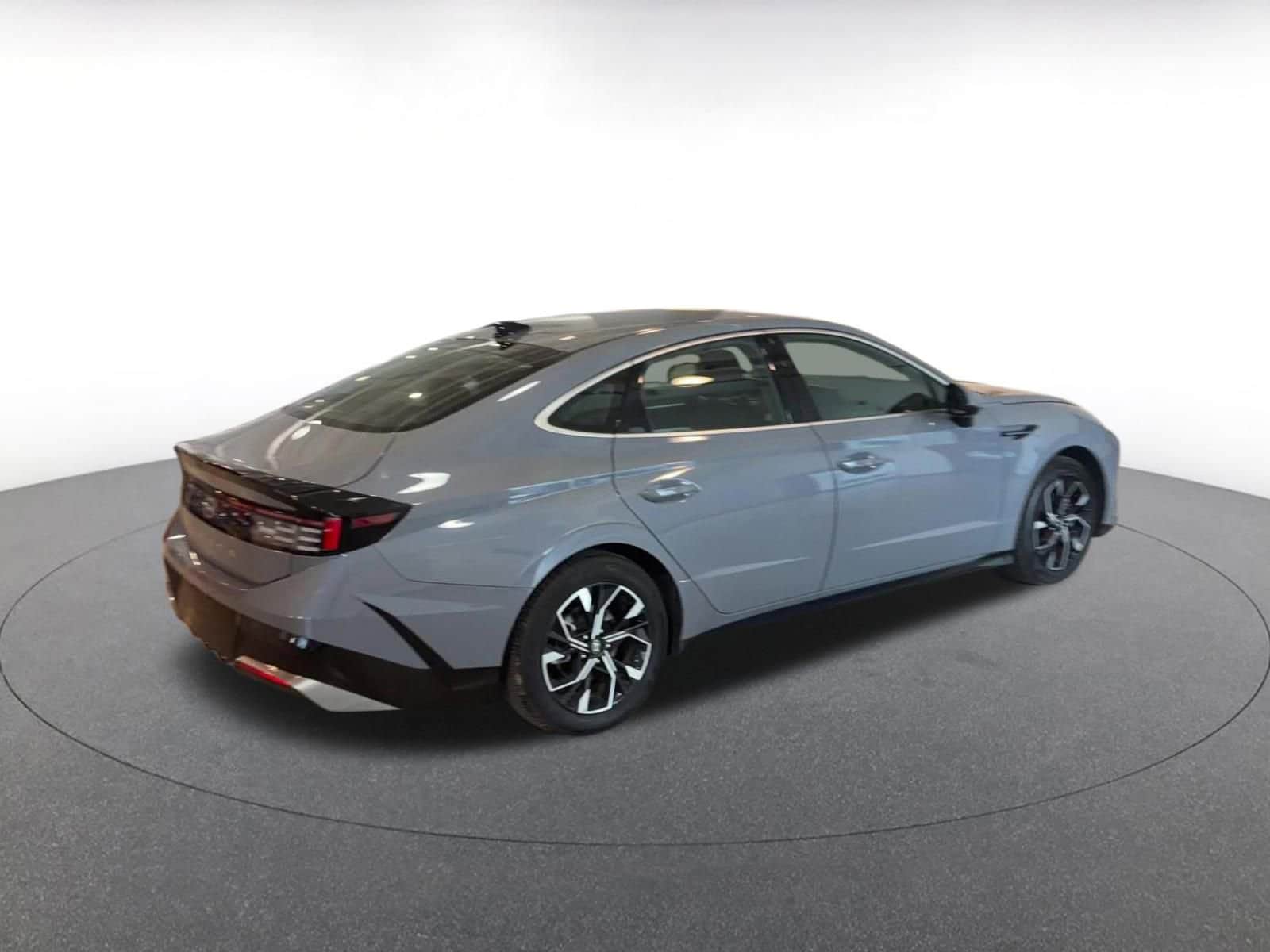 Thumbnail: 2025 Hyundai Sonata - 14