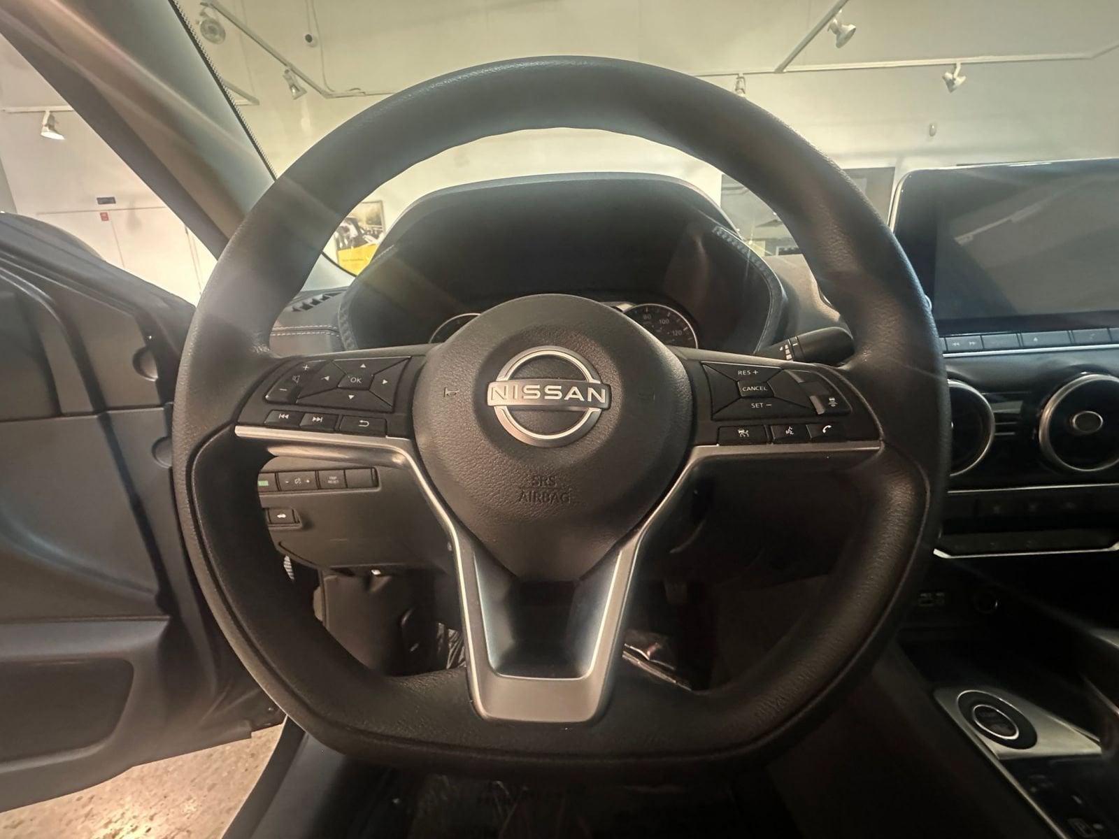 Thumbnail: 2024 Nissan Sentra - 27