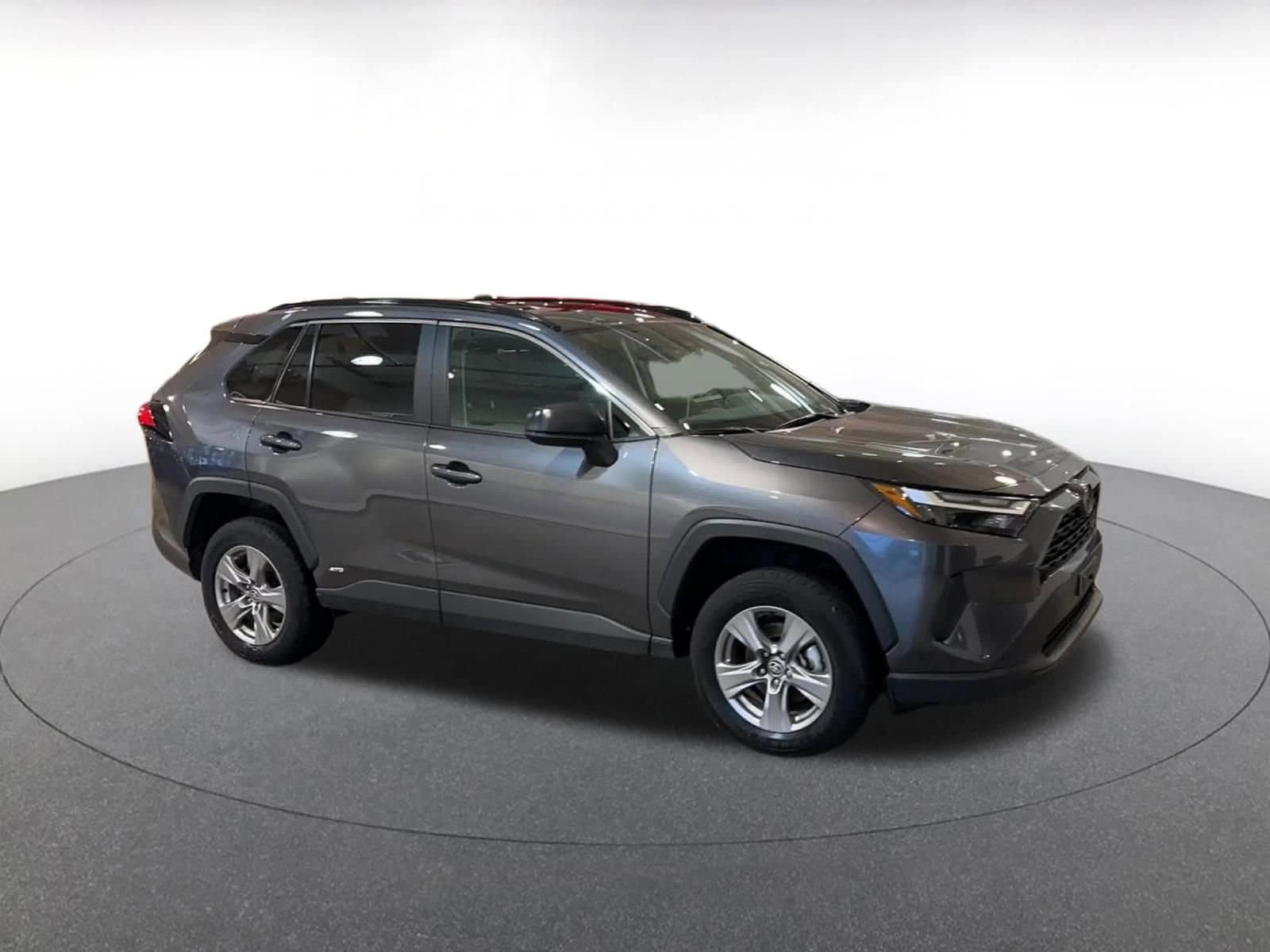 Thumbnail: 2025 Toyota RAV4 - 2