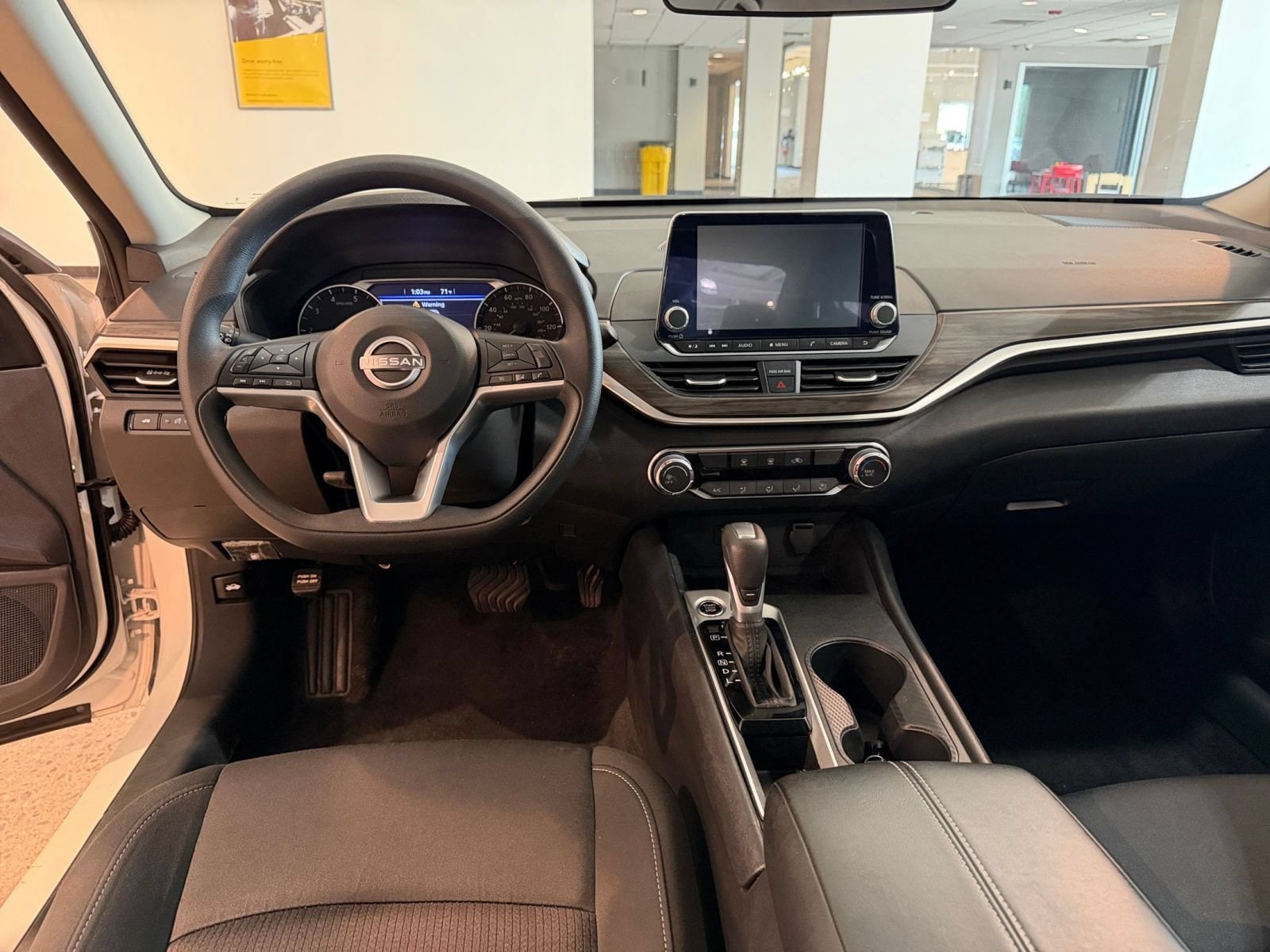 Thumbnail: 2025 Nissan Altima - 28
