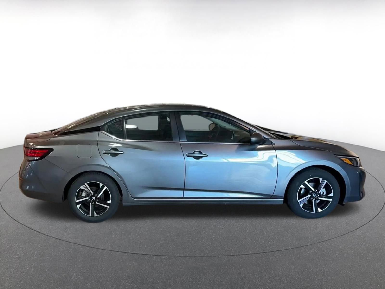 Thumbnail: 2025 Nissan Sentra - 16