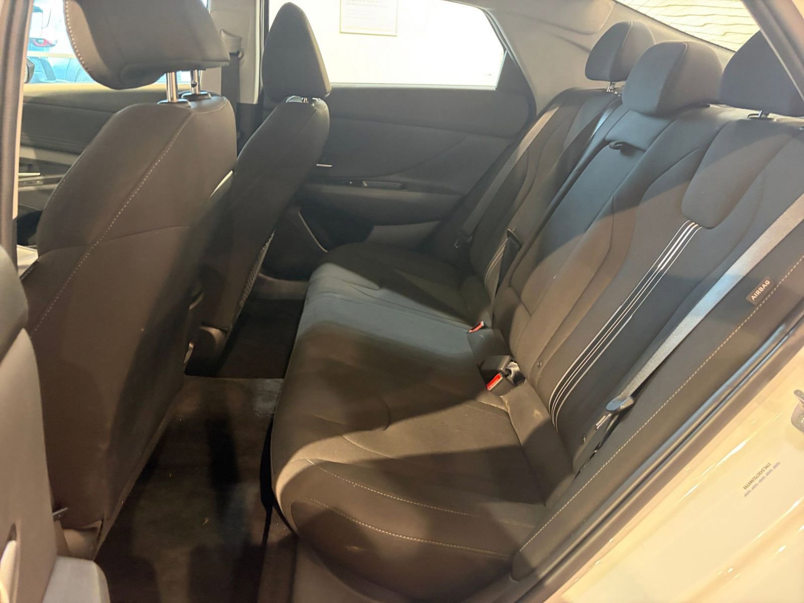 Thumbnail: 2025 Hyundai Elantra - 25