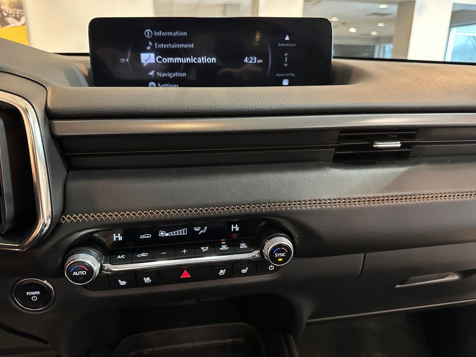 Thumbnail: 2025 Mazda CX-50 - 17