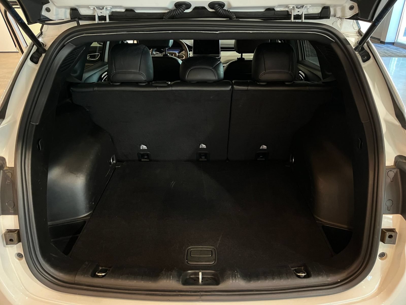 Thumbnail: 2025 Jeep Compass - 26