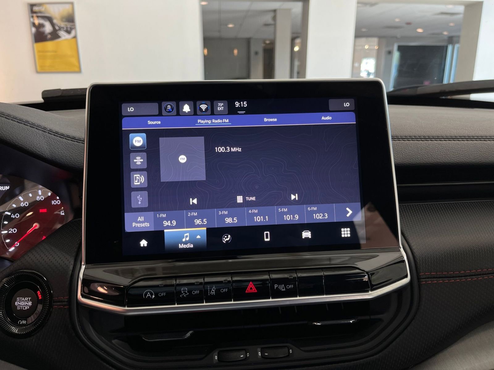 Thumbnail: 2025 Jeep Compass - 20