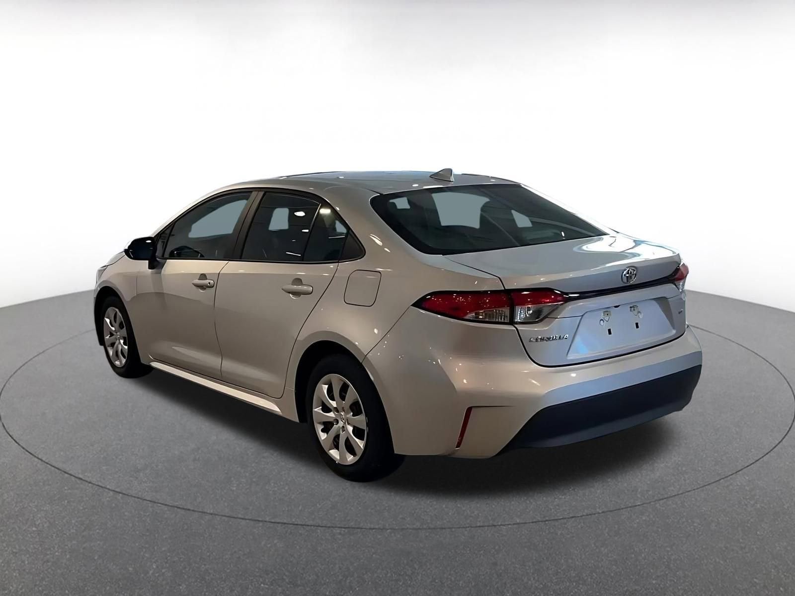 Thumbnail: 2025 Toyota Corolla - 11