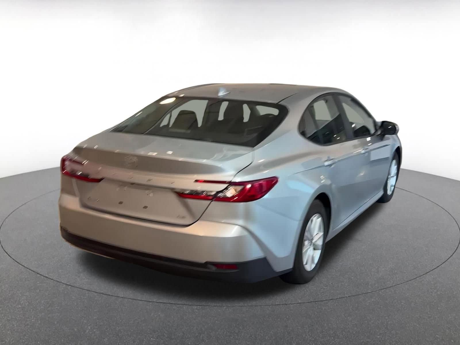 Thumbnail: 2025 Toyota Camry - 14