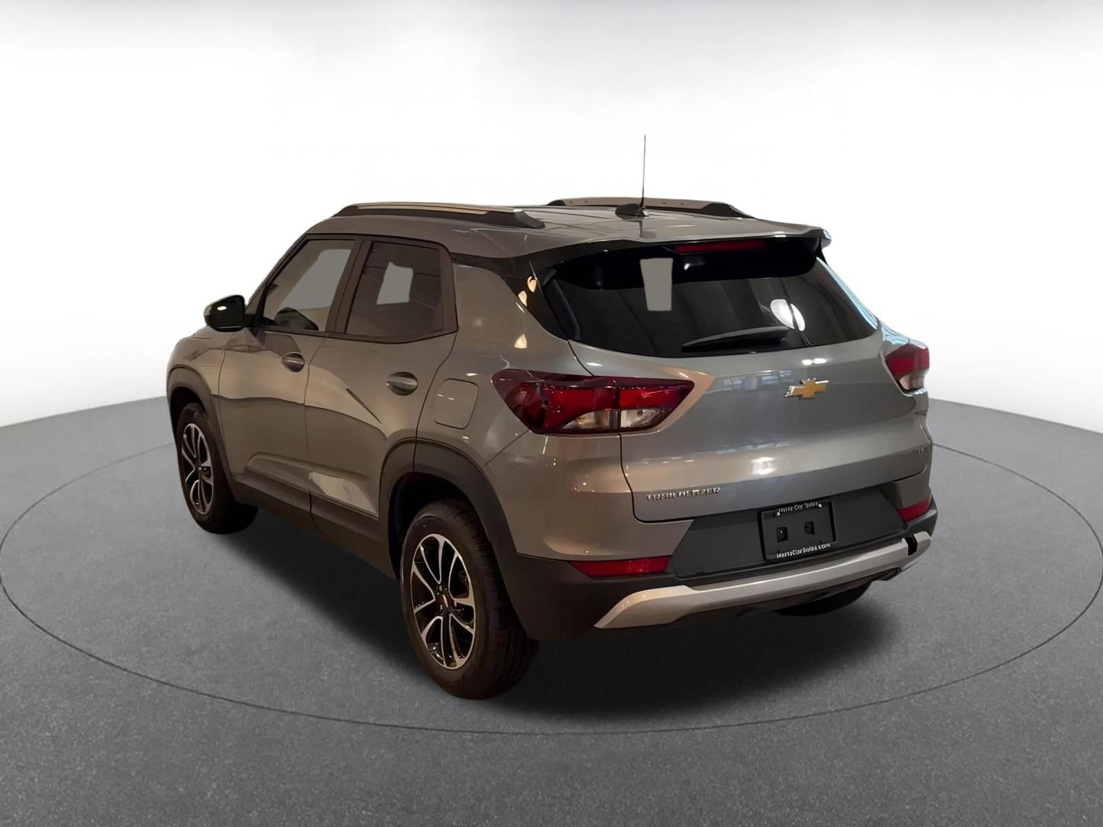 Thumbnail: 2025 Chevrolet TrailBlazer - 11