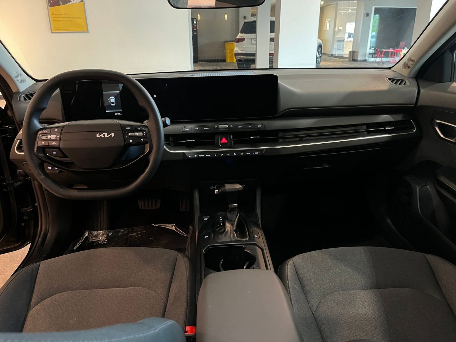 Thumbnail: 2025 Kia K4 - 33
