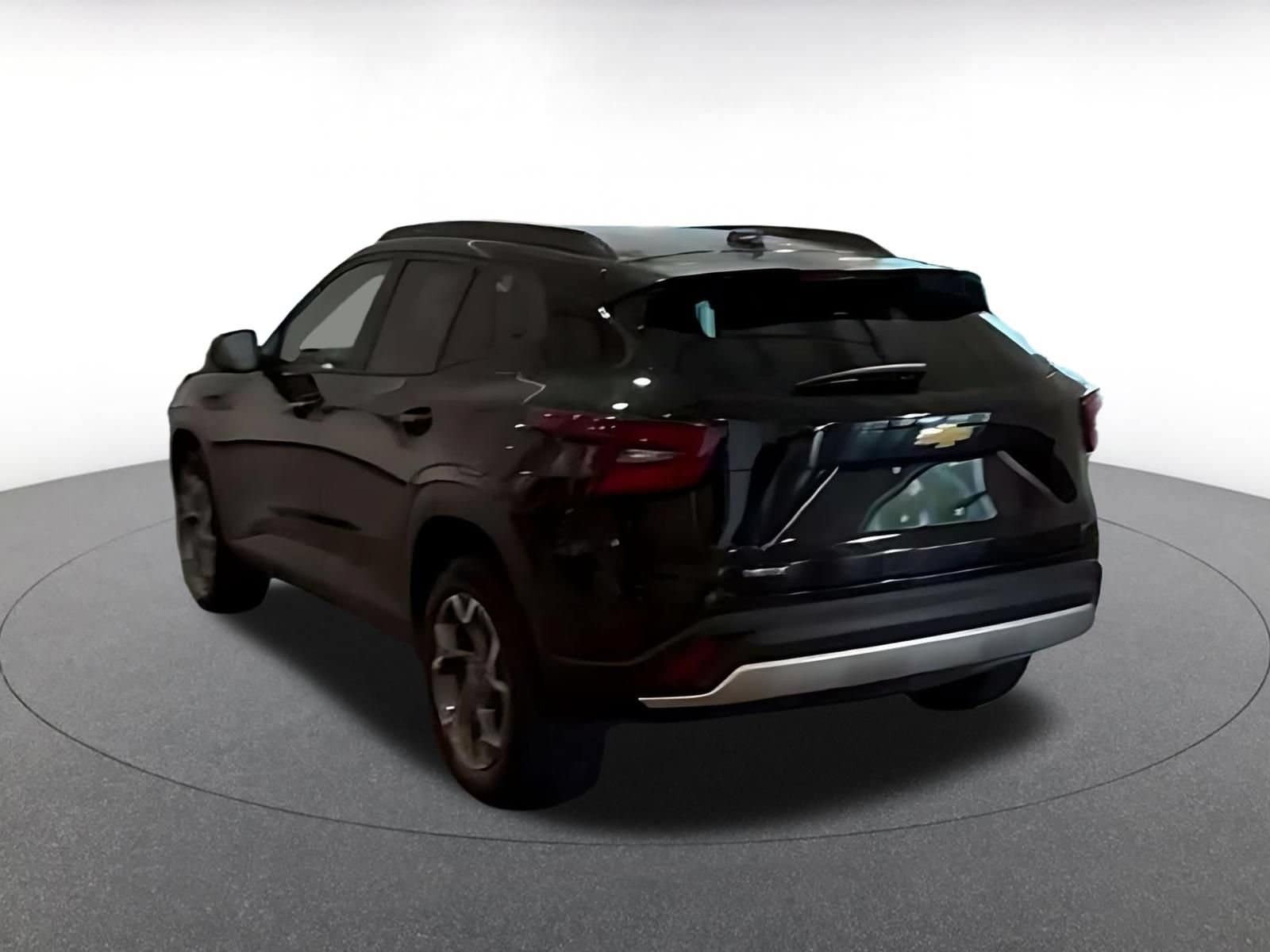Thumbnail: 2025 Chevrolet Trax - 11