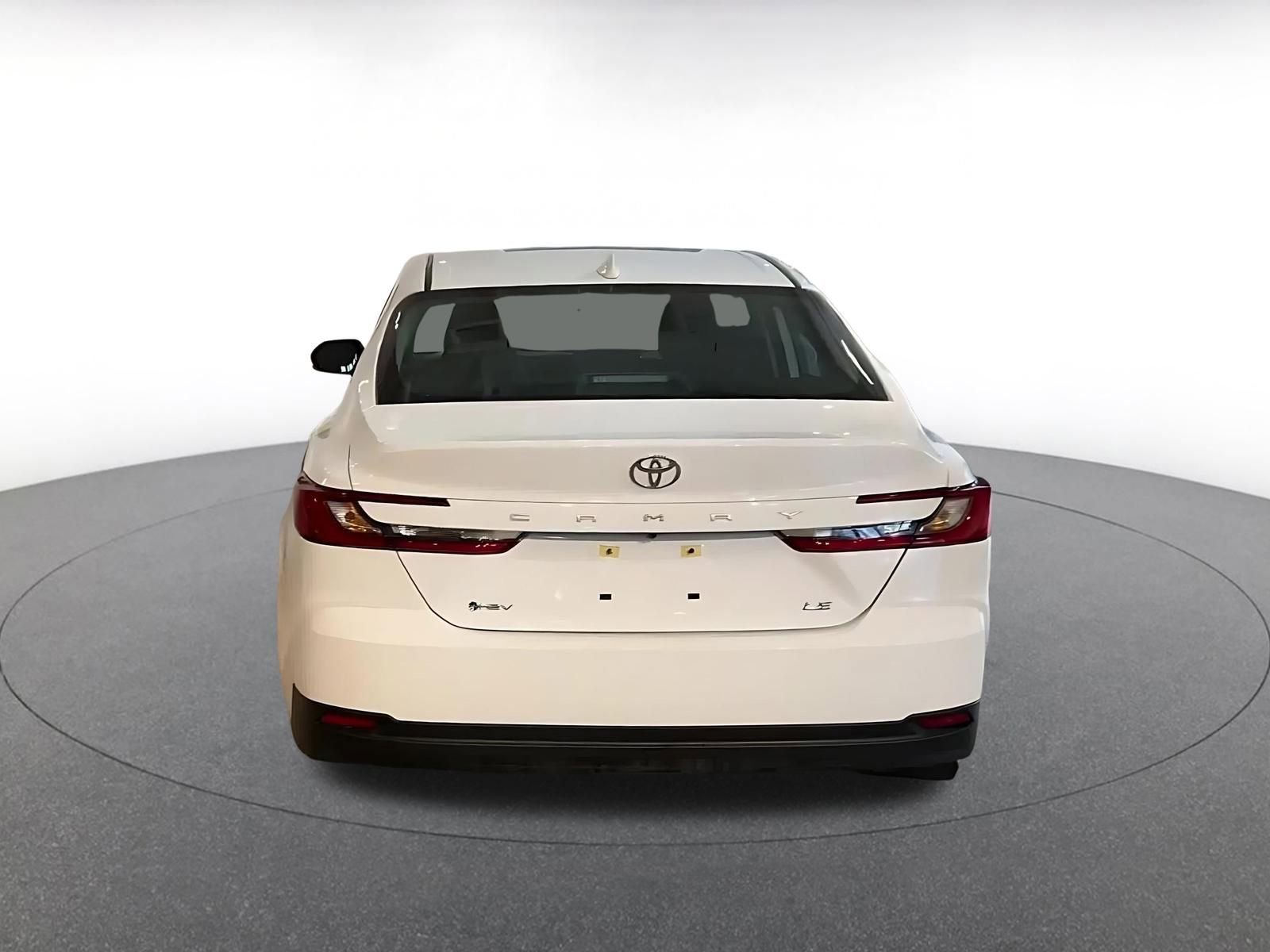 Thumbnail: 2025 Toyota Camry - 12