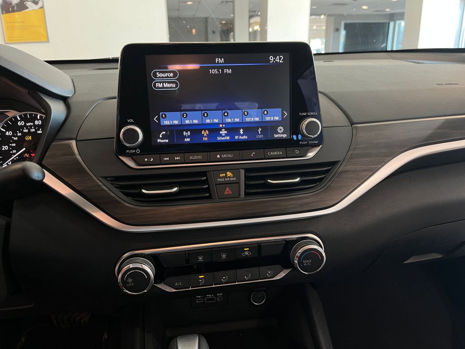 Thumbnail: 2025 Nissan Altima - 17