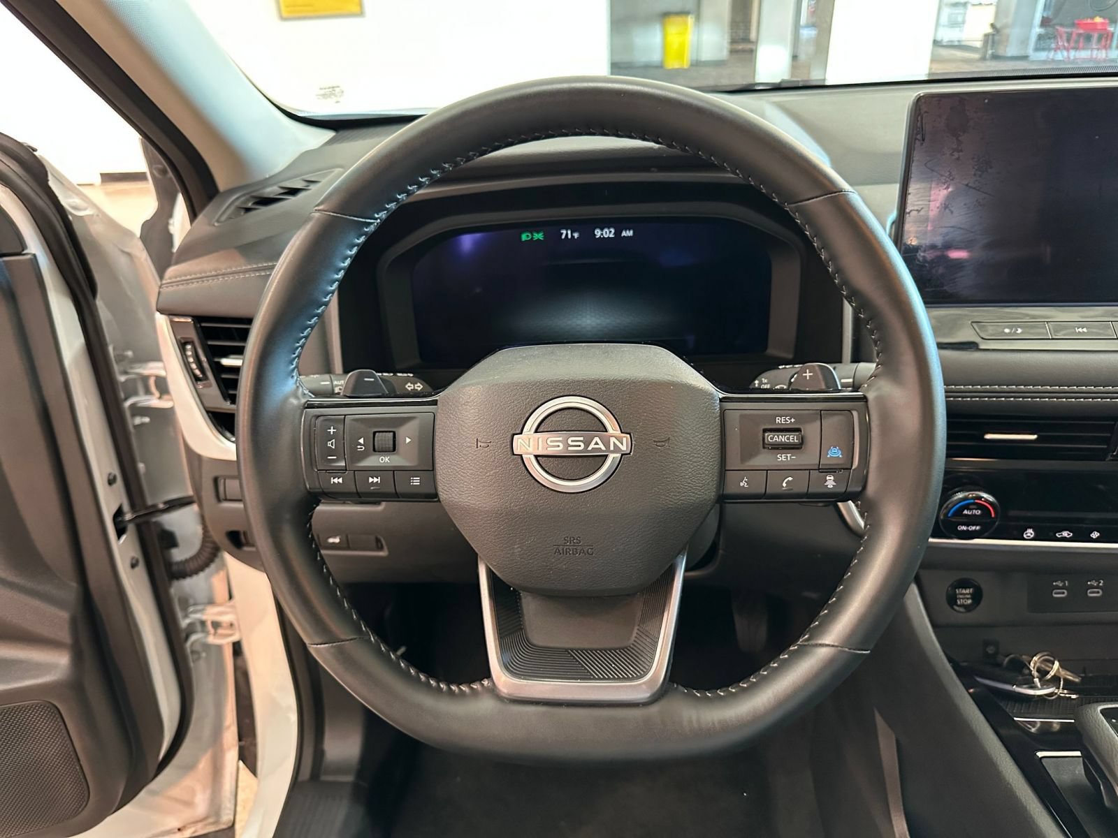 Thumbnail: 2026 Nissan Rogue - 30