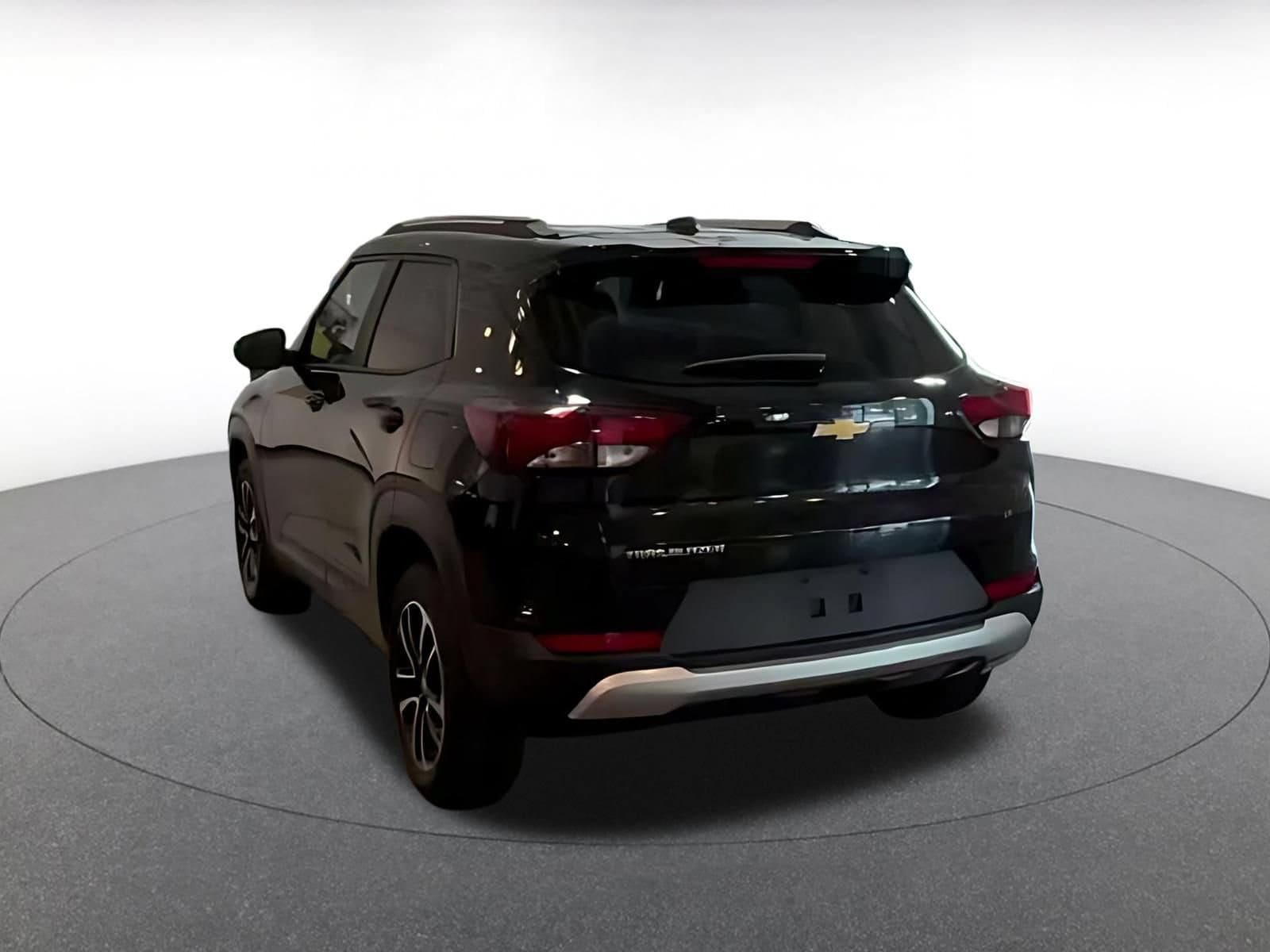 Thumbnail: 2025 Chevrolet TrailBlazer - 12