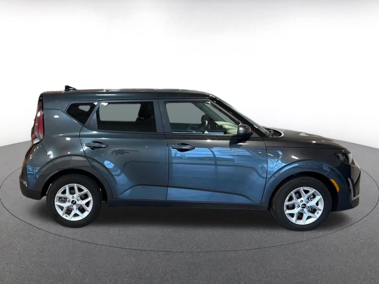 Thumbnail: 2025 Kia Soul - 16