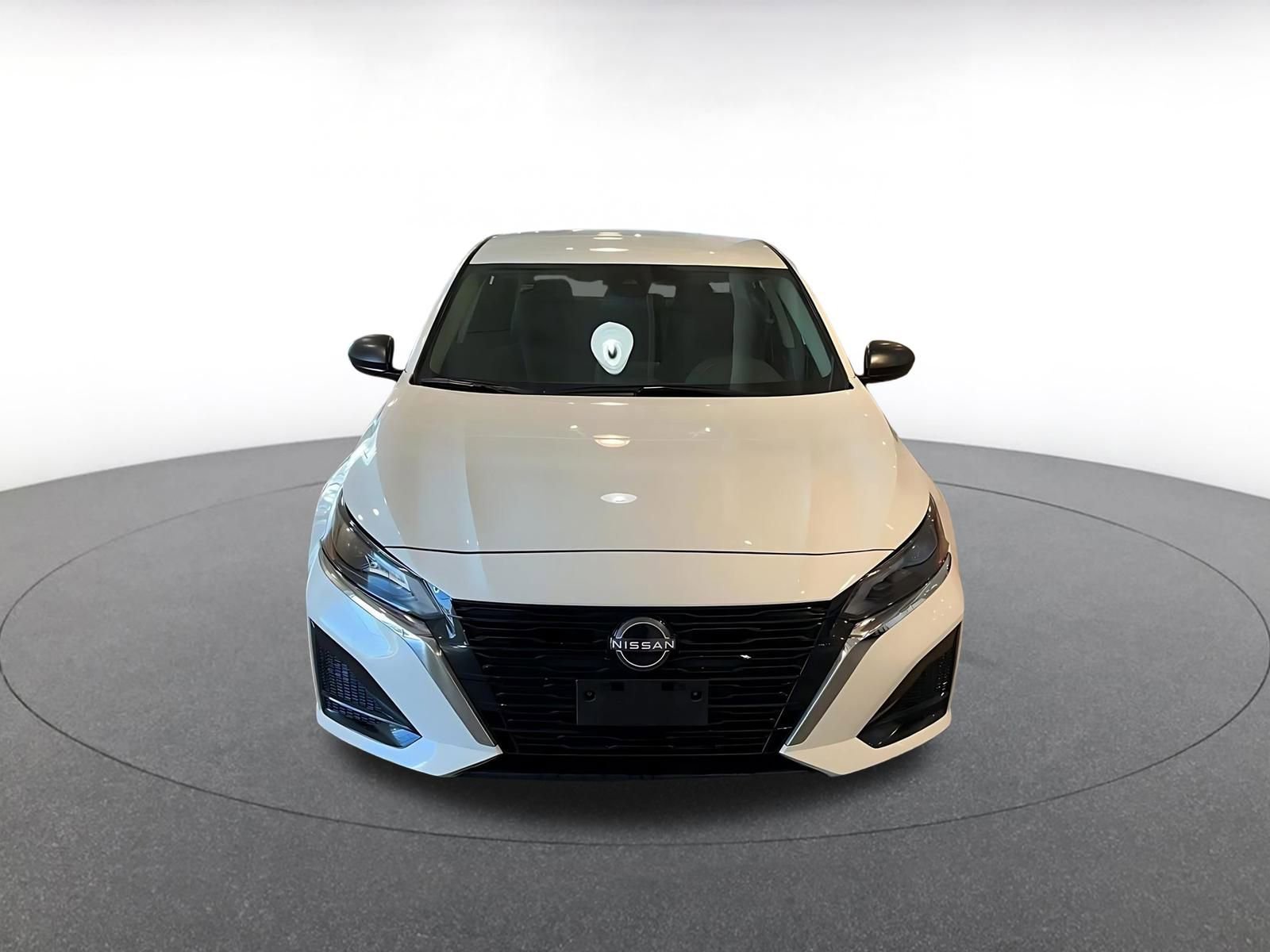 Thumbnail: 2025 Nissan Altima - 4