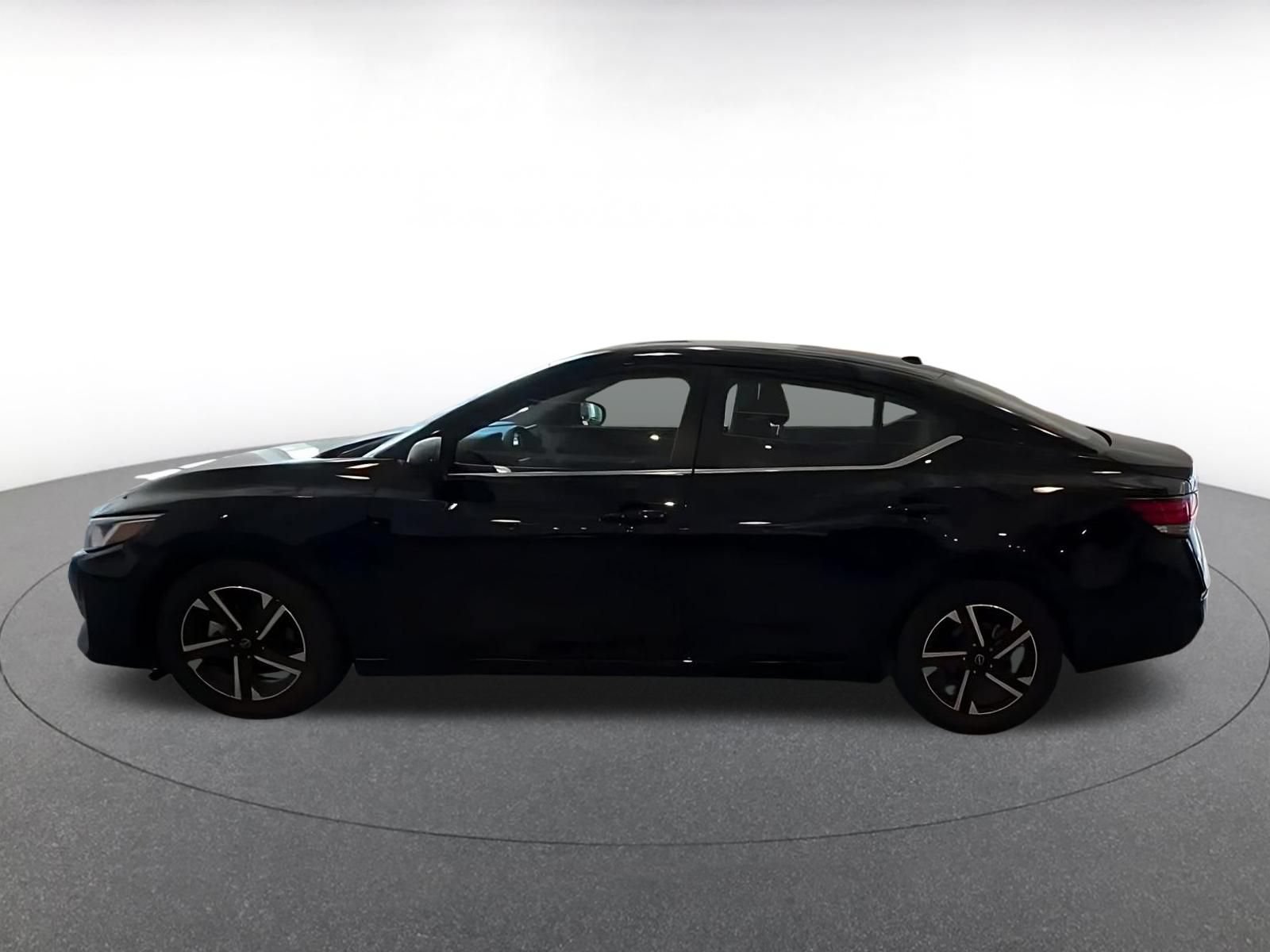 Thumbnail: 2025 Nissan Sentra - 7