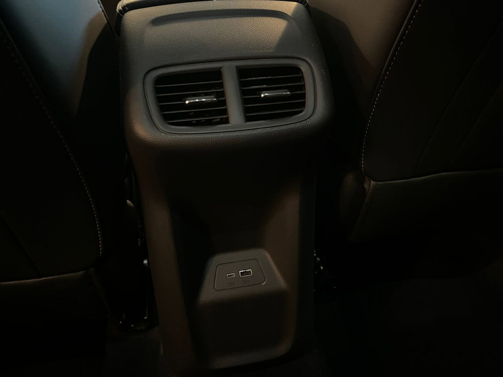 Thumbnail: 2024 Buick Envision - 25