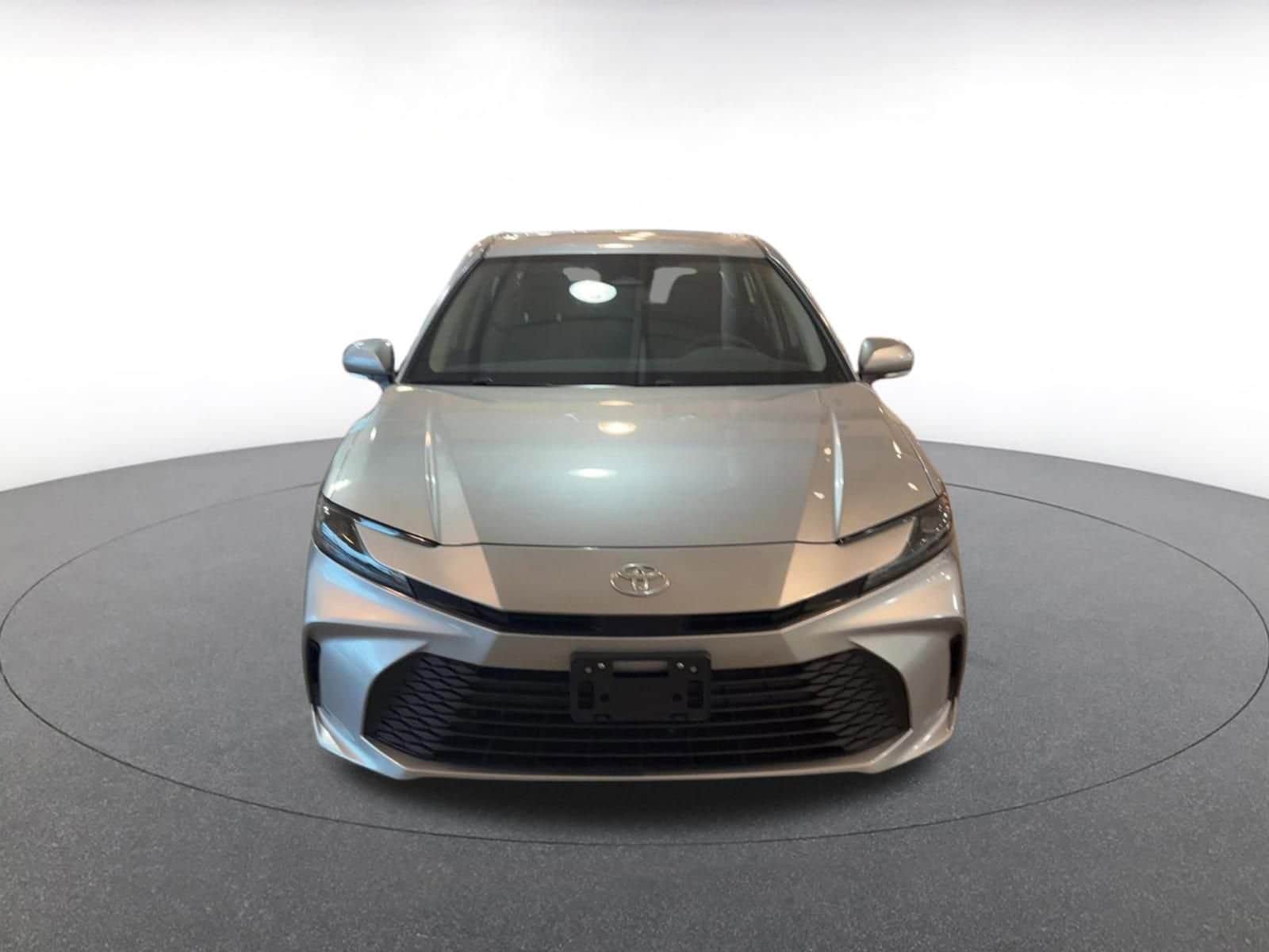 Thumbnail: 2025 Toyota Camry - 4