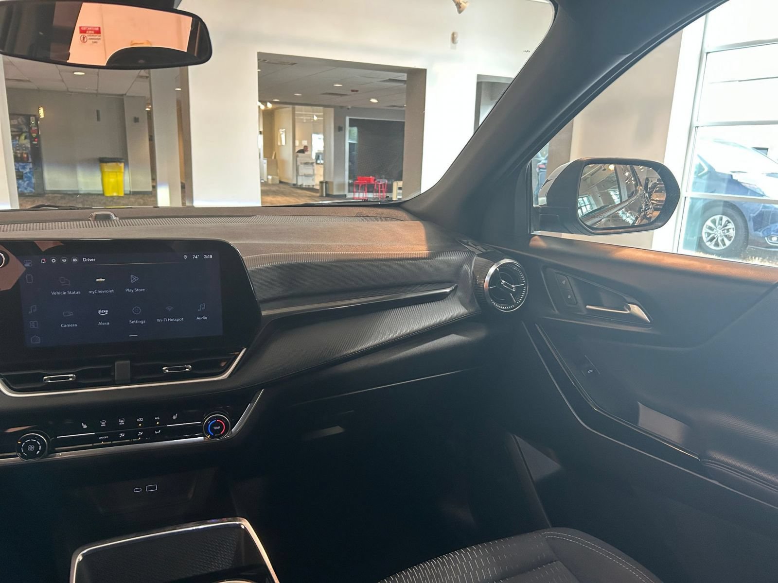Thumbnail: 2025 Chevrolet Equinox - 34