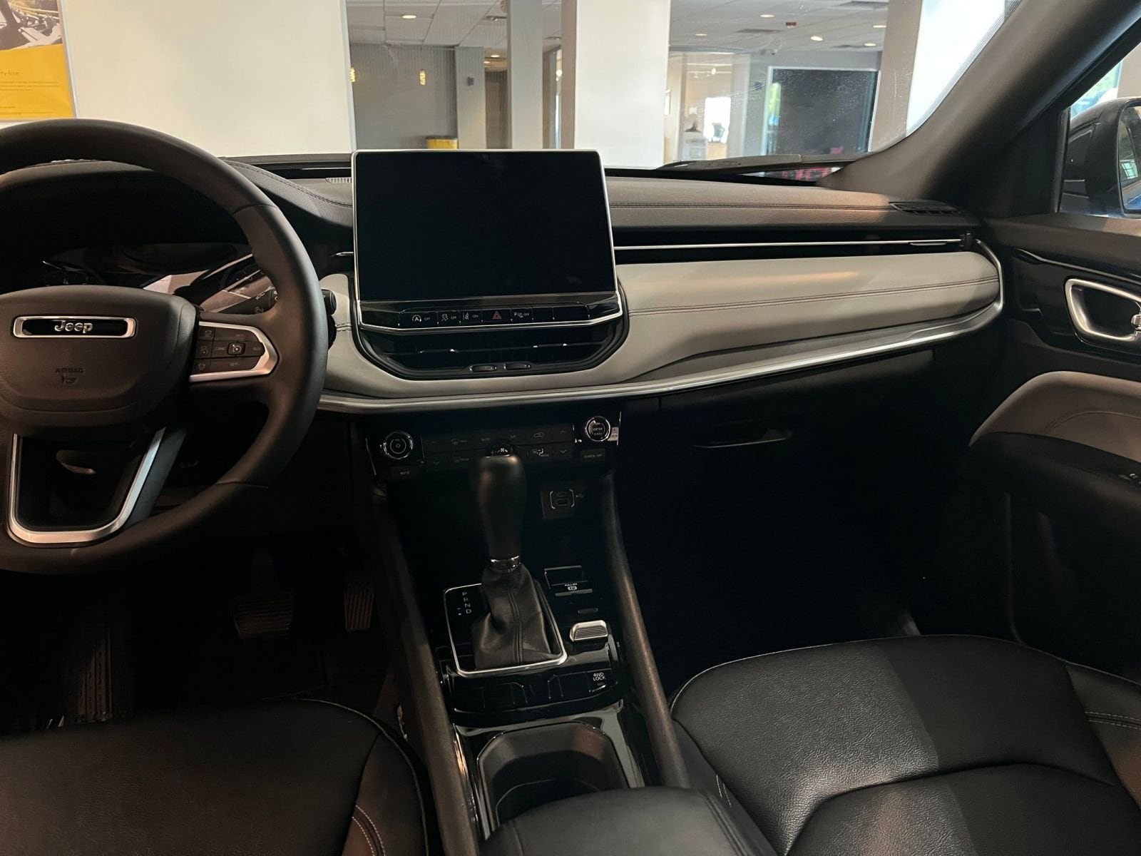 Thumbnail: 2025 Jeep Compass - 35