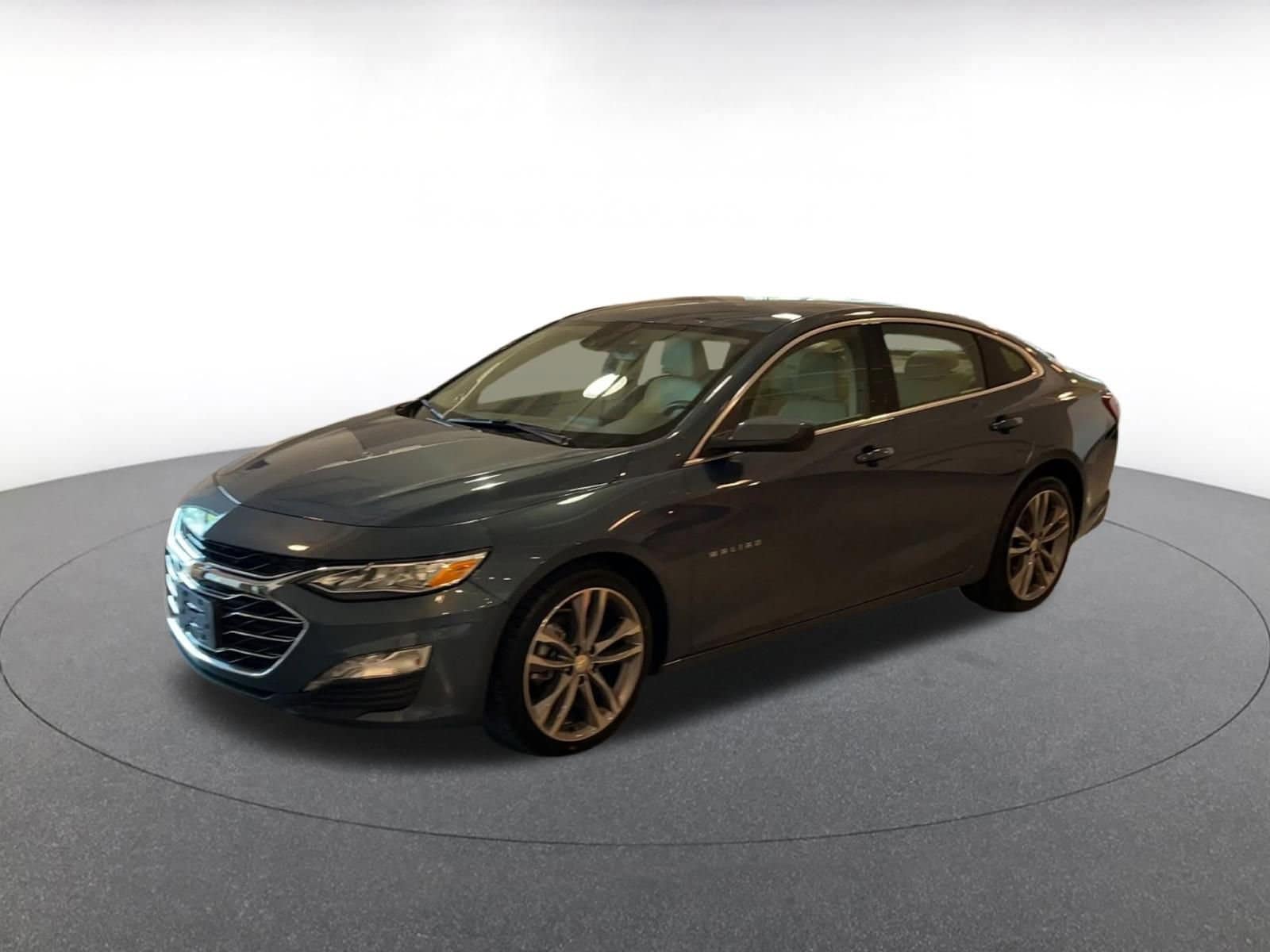 Thumbnail: 2024 Chevrolet Malibu - 8