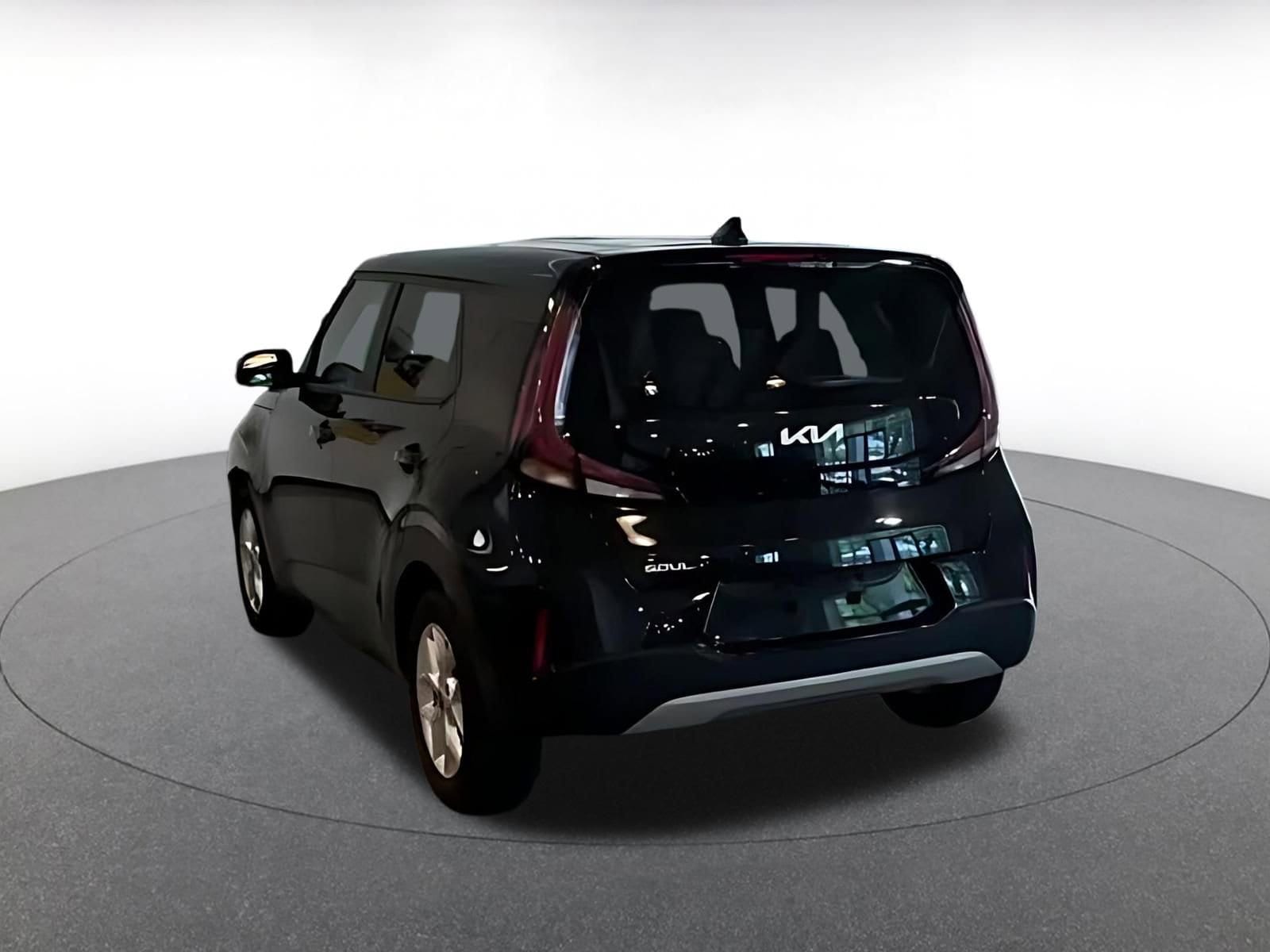 Thumbnail: 2025 Kia Soul - 9