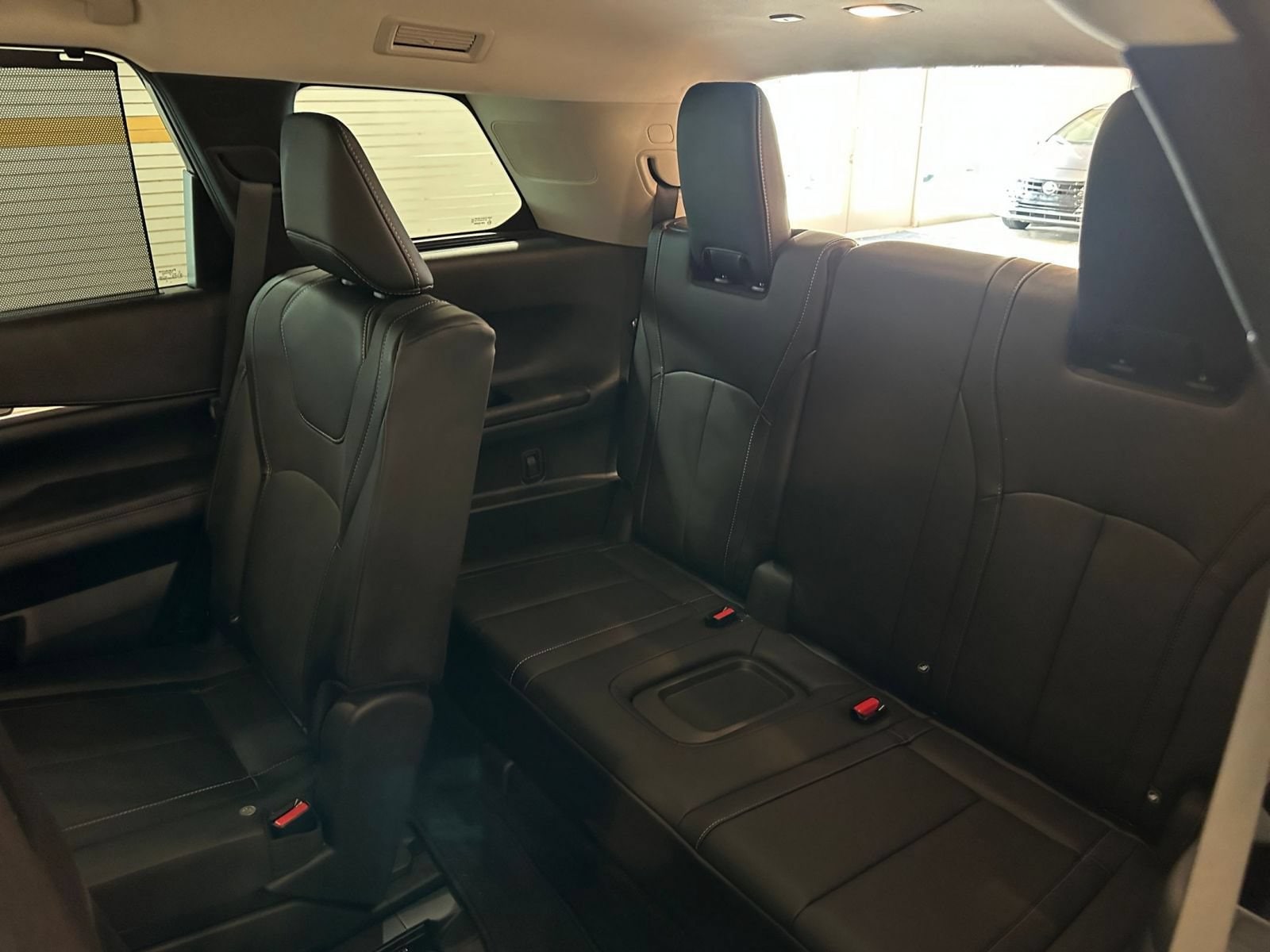 Thumbnail: 2026 INFINITI QX60 - 32