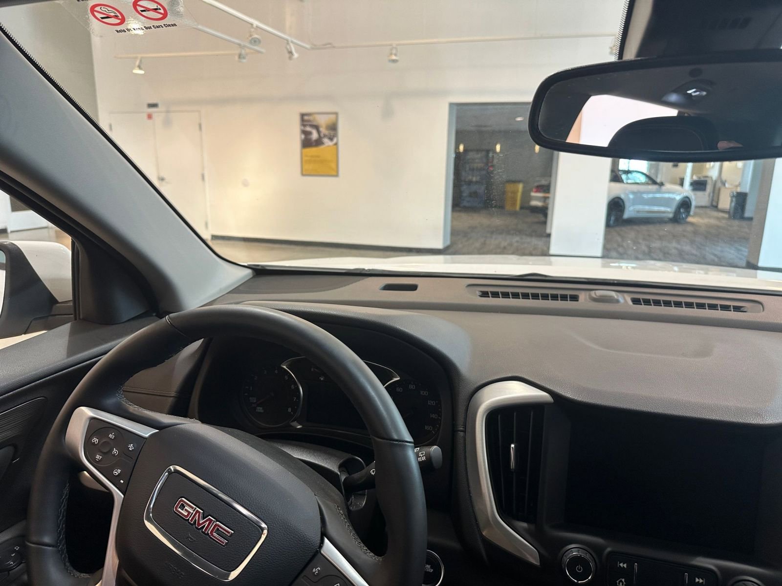 Thumbnail: 2024 GMC Terrain - 34