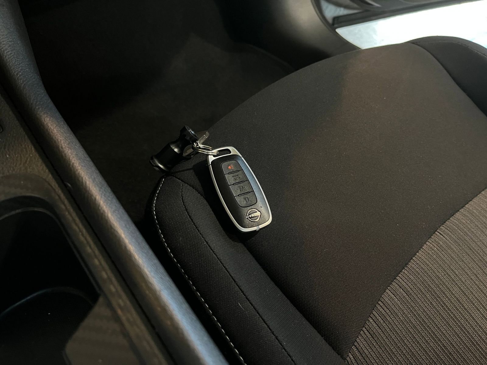 Thumbnail: 2025 Nissan Sentra - 21