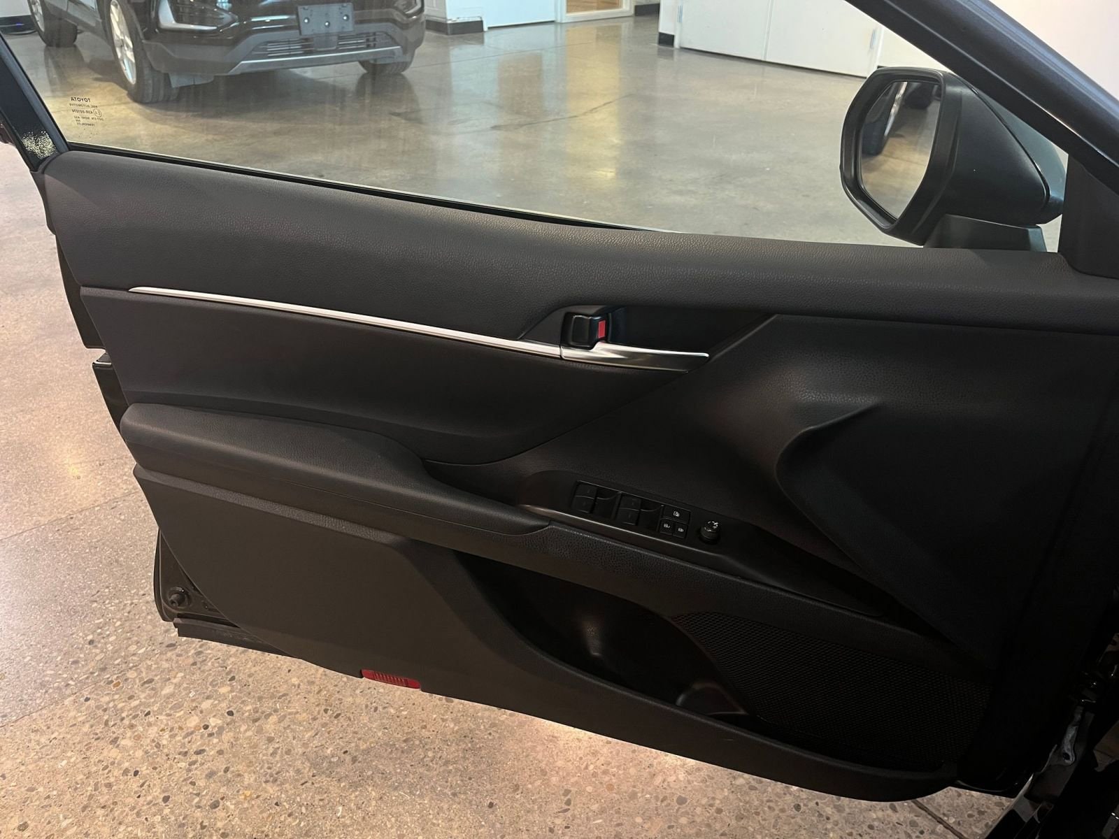 Thumbnail: 2024 Toyota Camry - 20