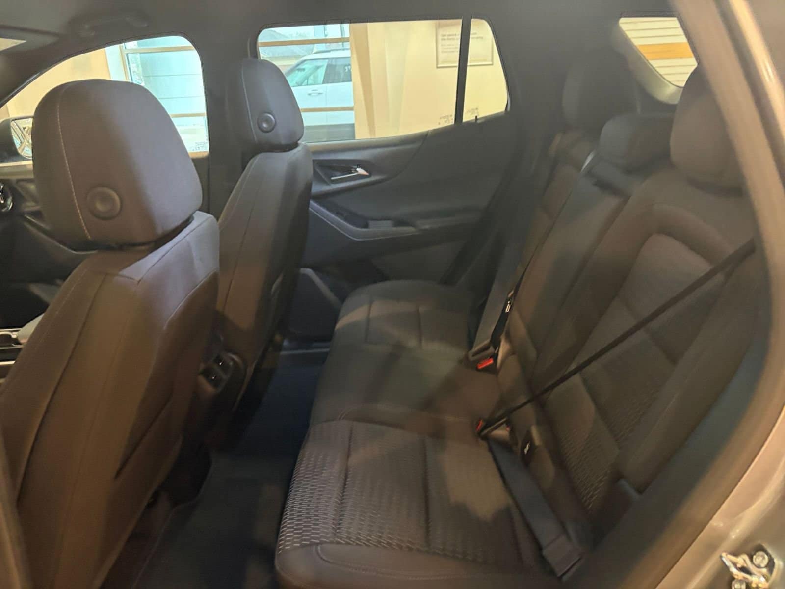 Thumbnail: 2025 Chevrolet Equinox - 25