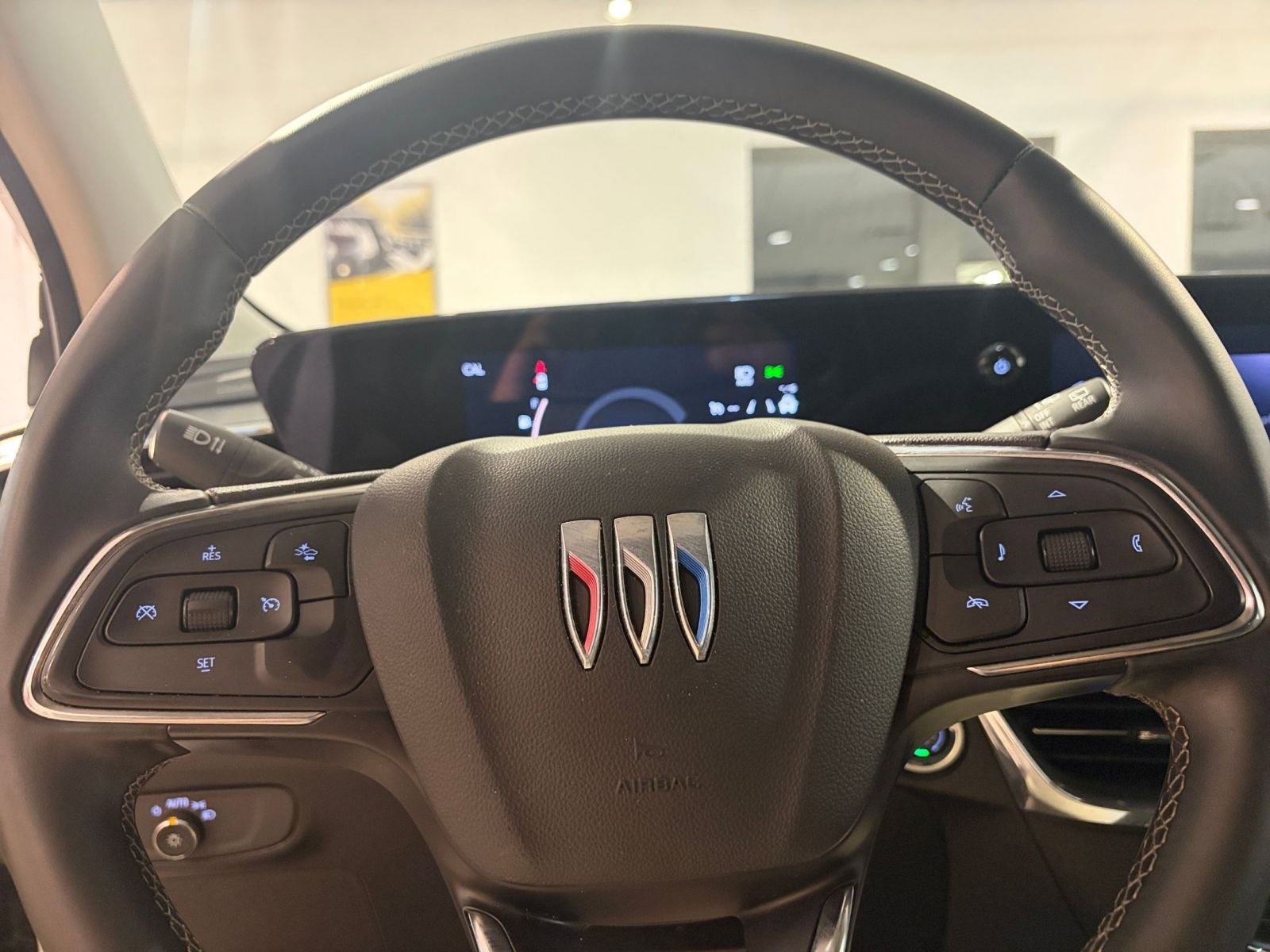 Thumbnail: 2025 Buick Encore GX - 27