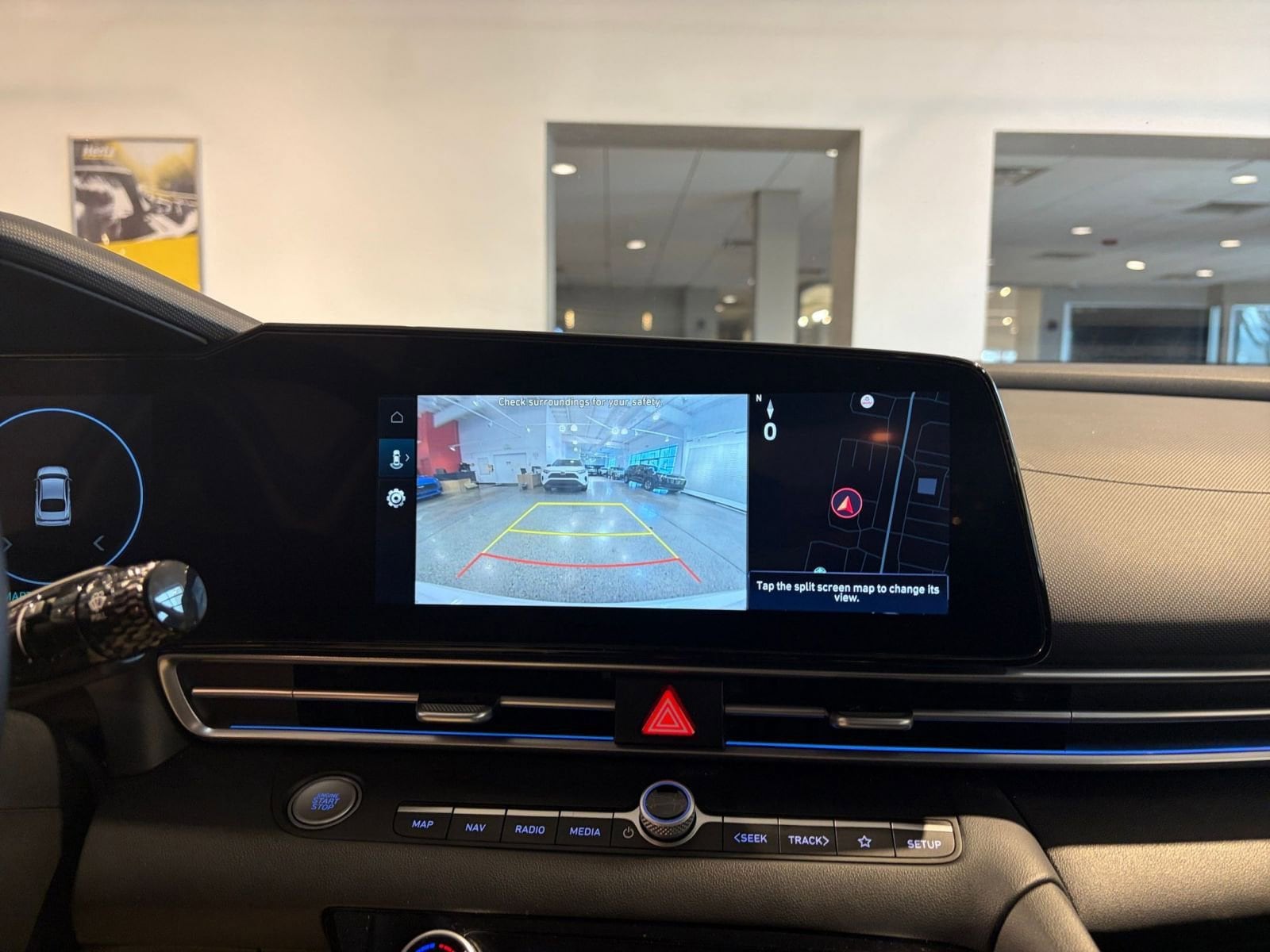 Thumbnail: 2025 Hyundai Elantra - 18